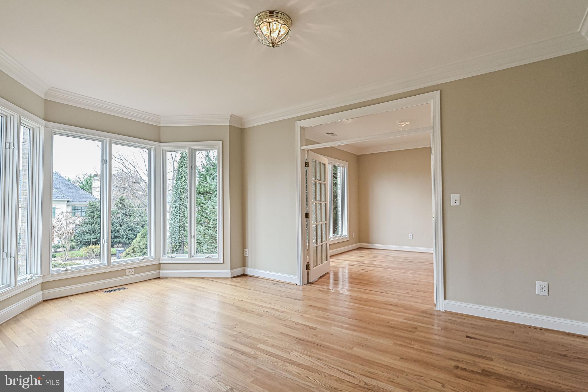 PROVIDENCE FOREST - Residential