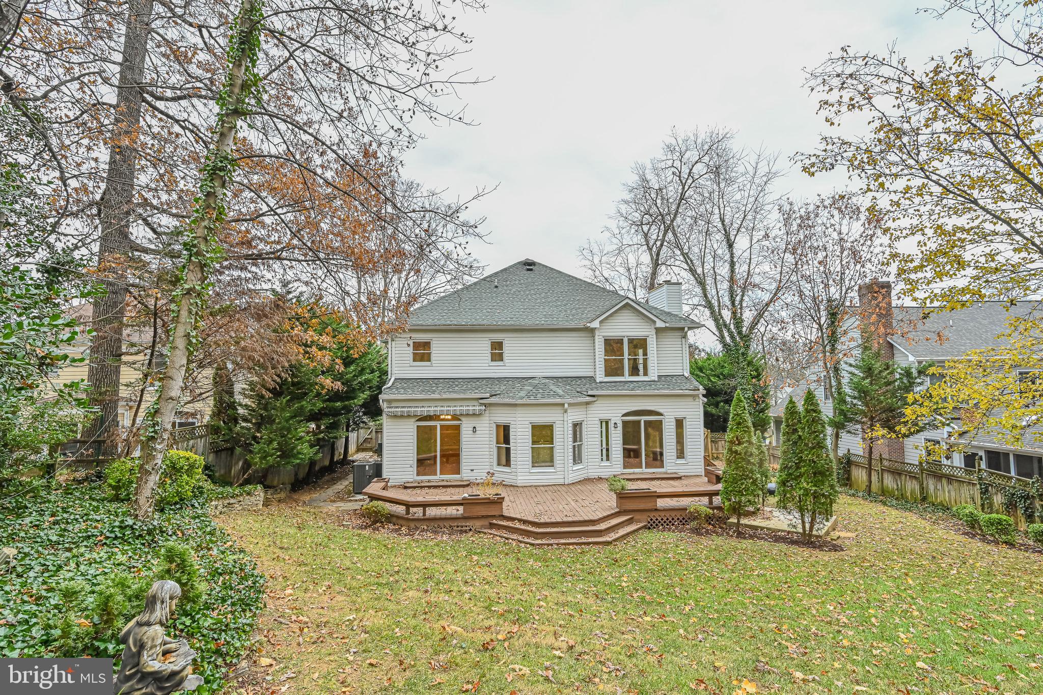 PROVIDENCE FOREST - Residential