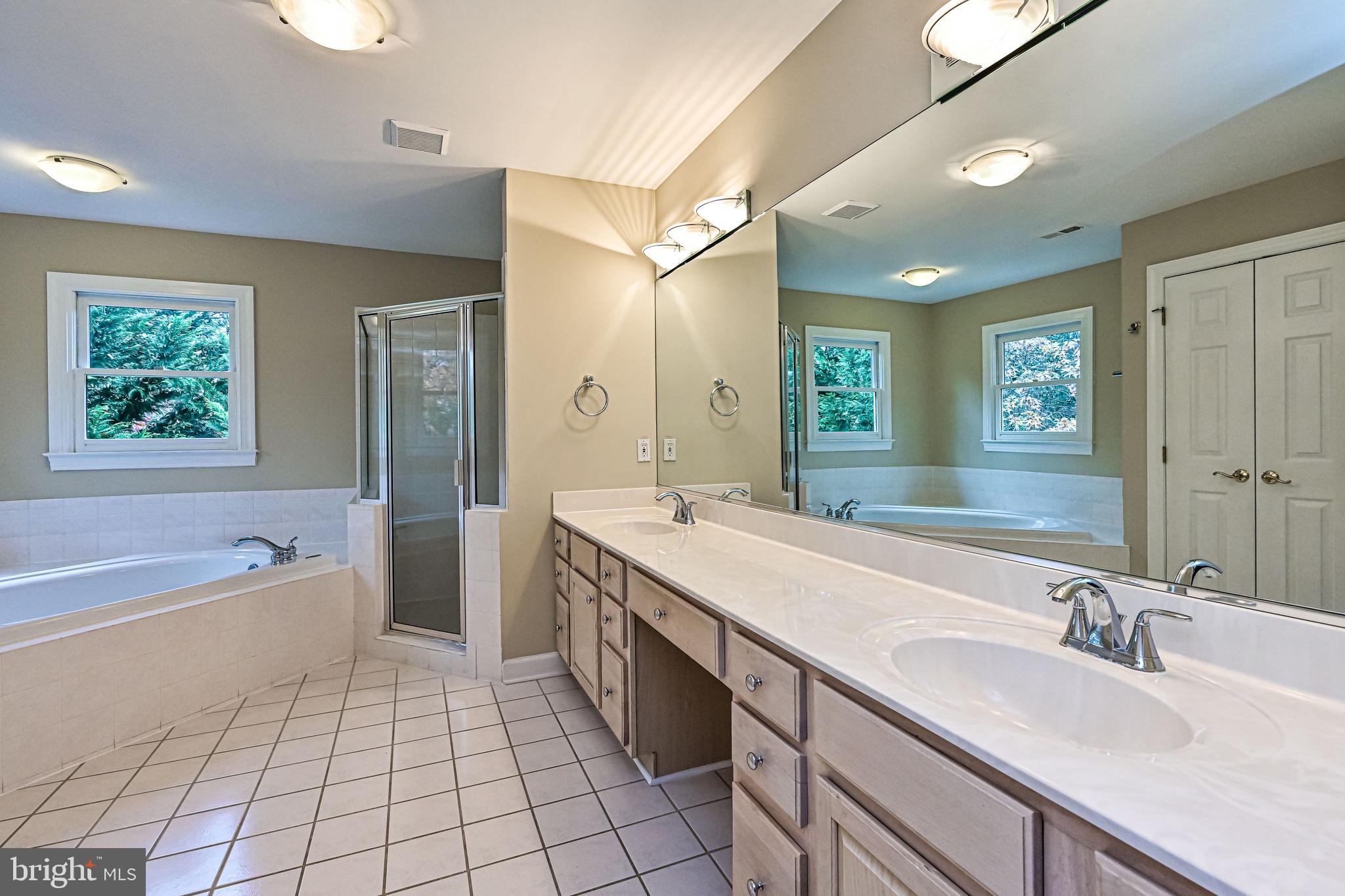 PROVIDENCE FOREST - Residential