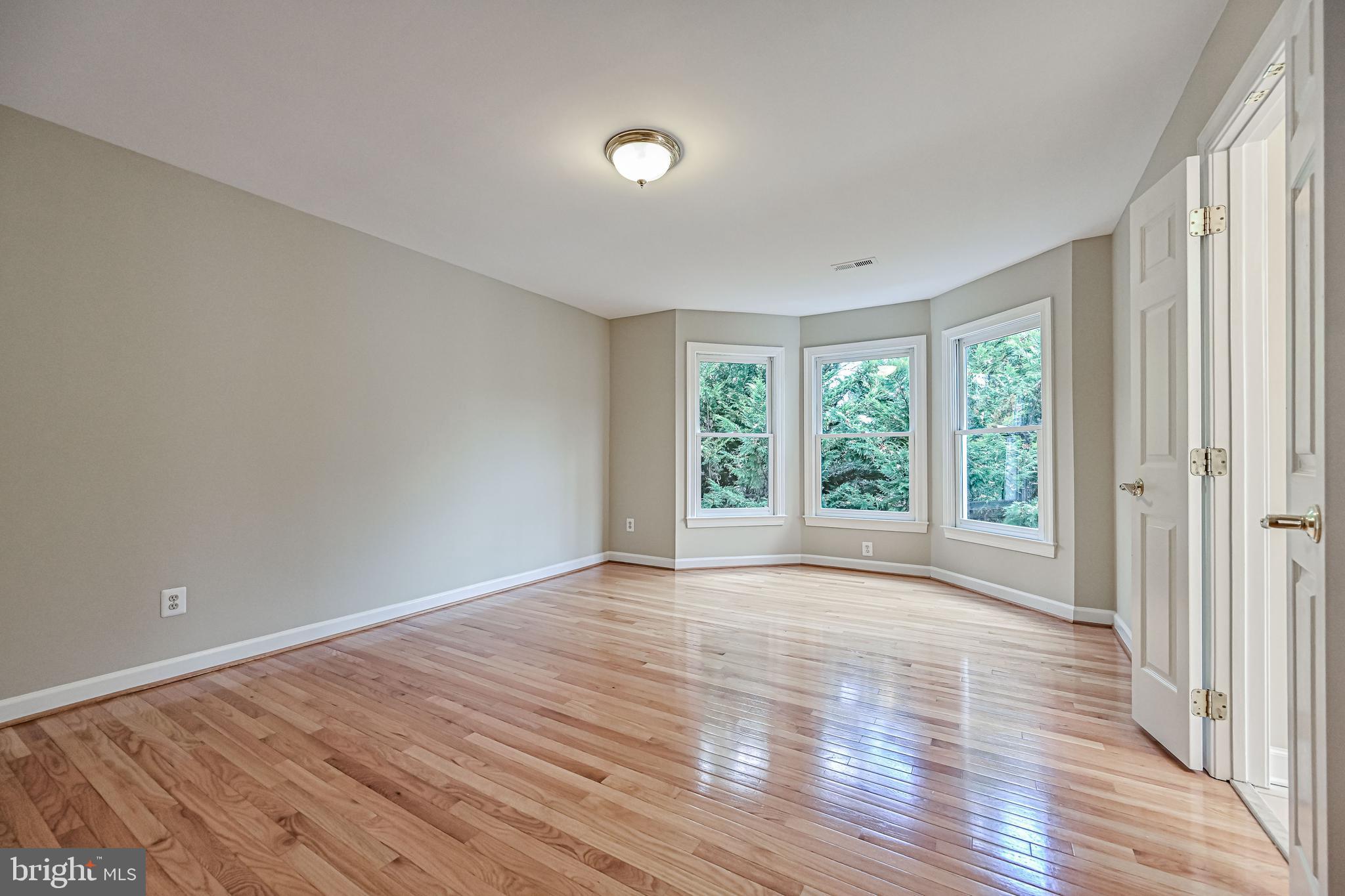 PROVIDENCE FOREST - Residential