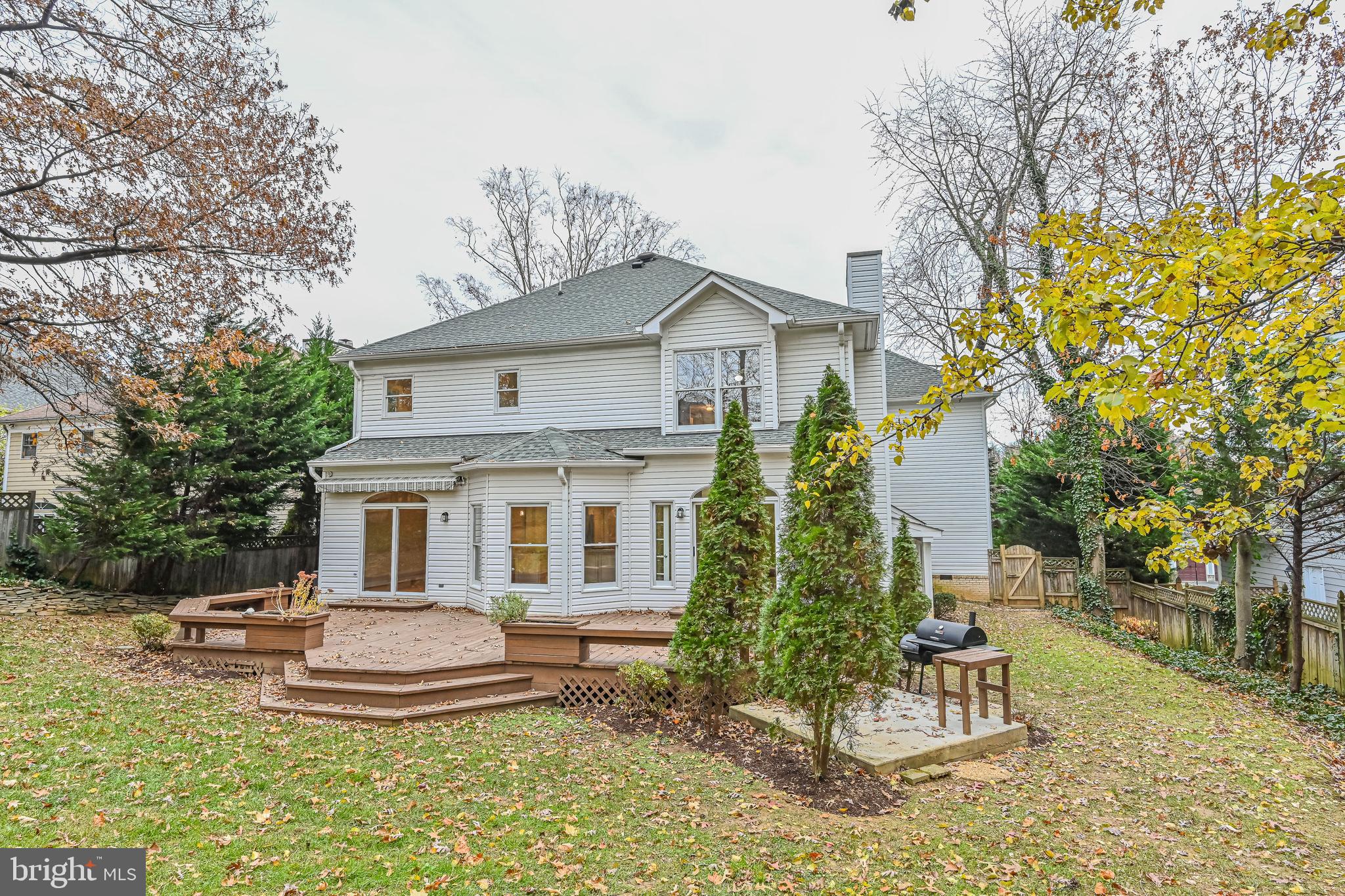 PROVIDENCE FOREST - Residential