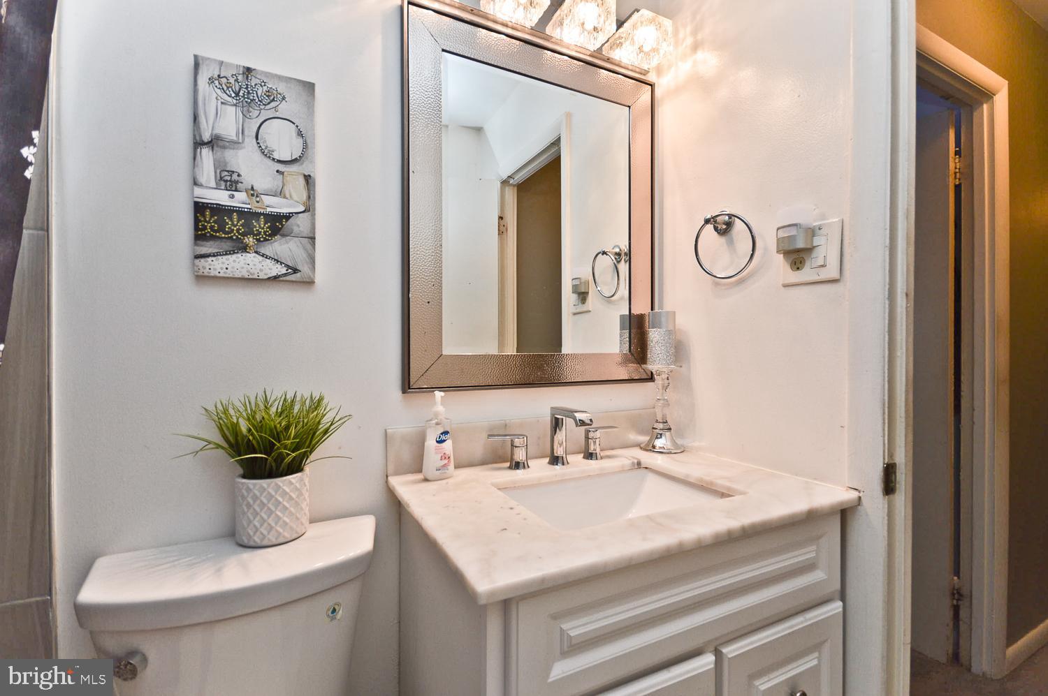 ANDREWS GROVE - Residential