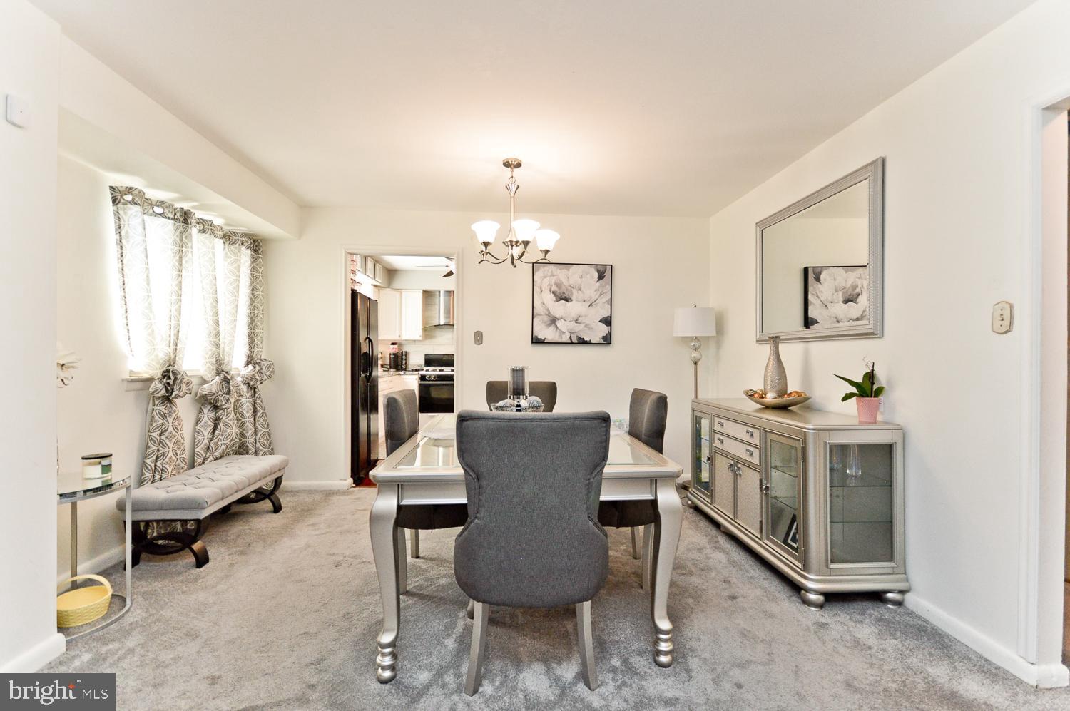 ANDREWS GROVE - Residential