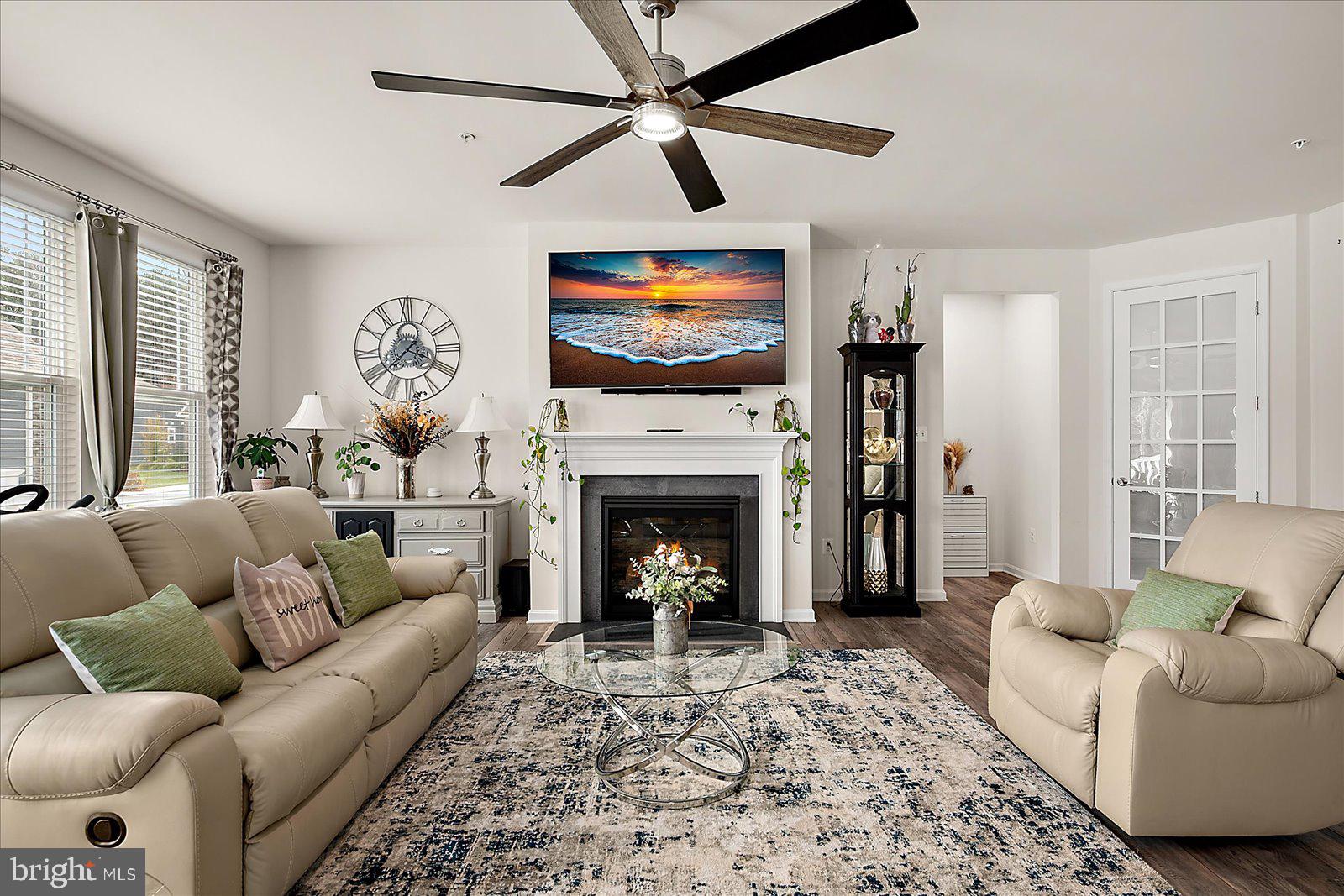 GLEN RIDDLE - Residential