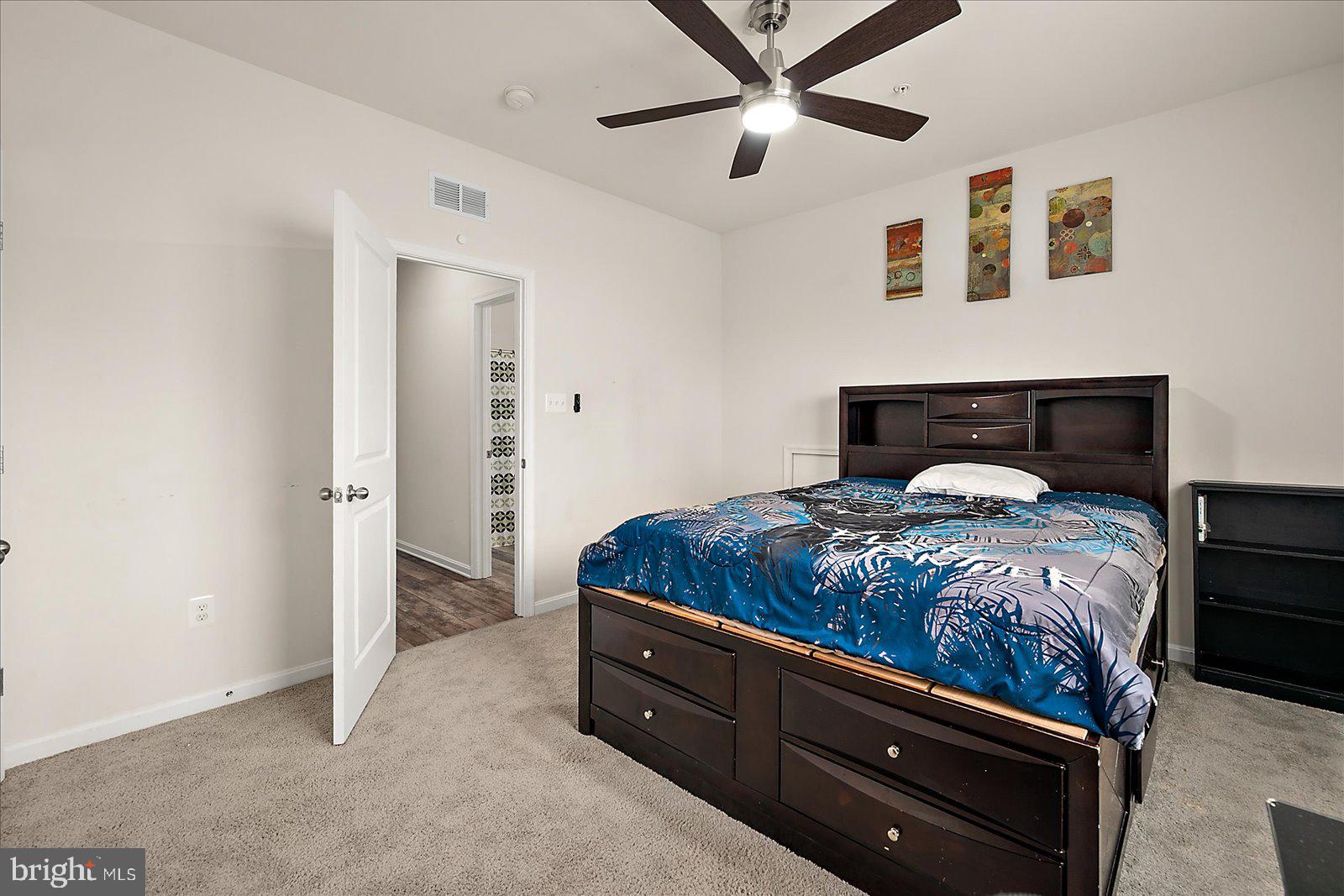 GLEN RIDDLE - Residential