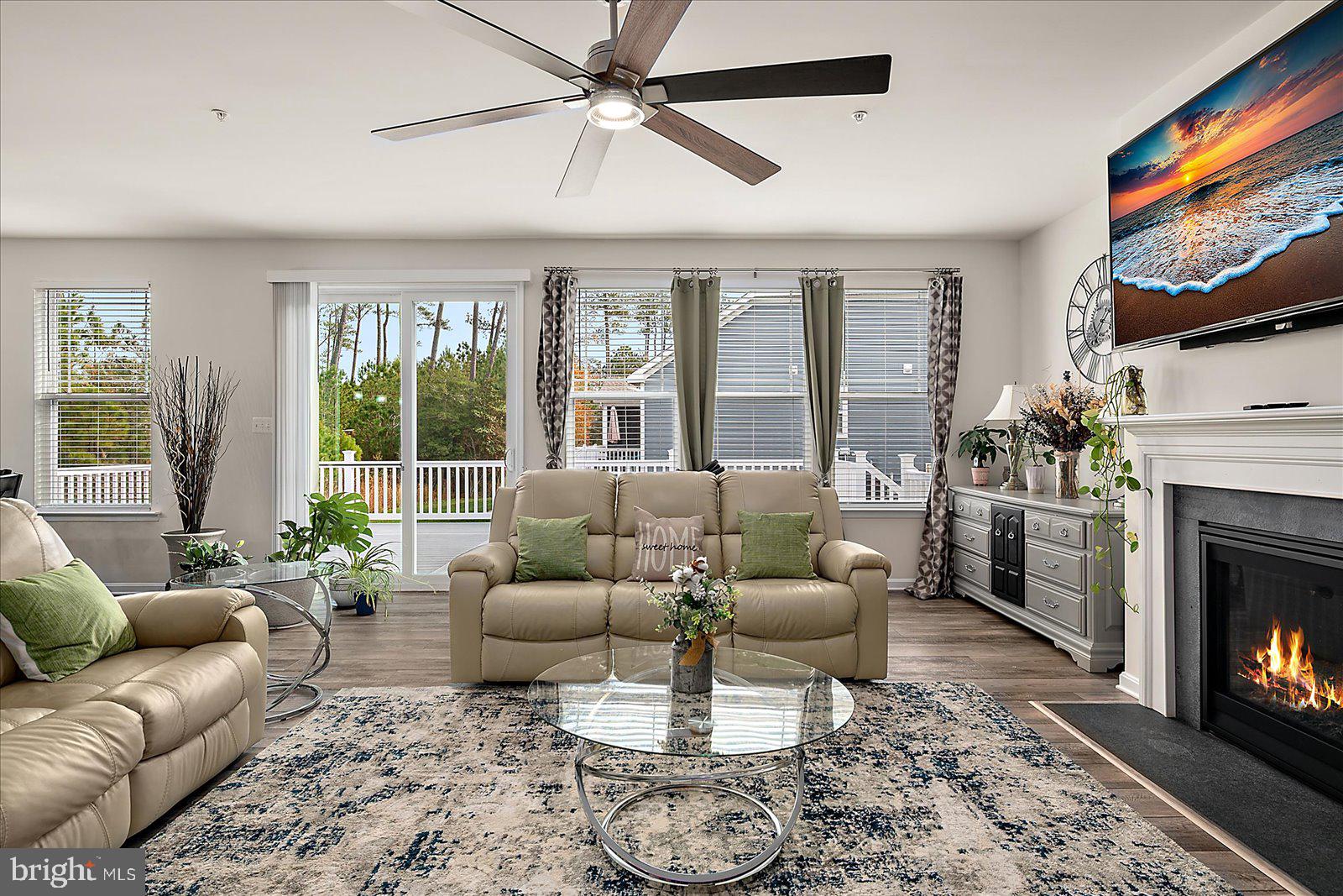 GLEN RIDDLE - Residential