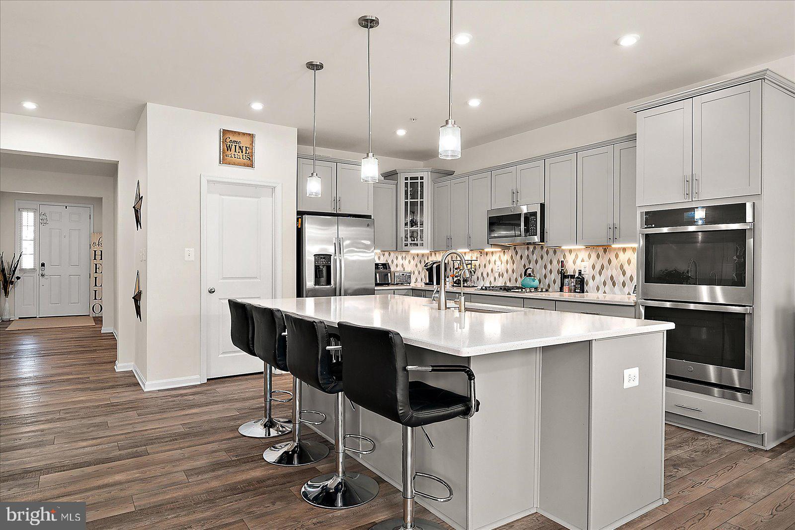 GLEN RIDDLE - Residential