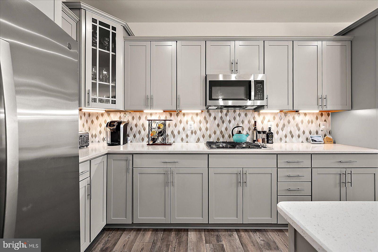 GLEN RIDDLE - Residential