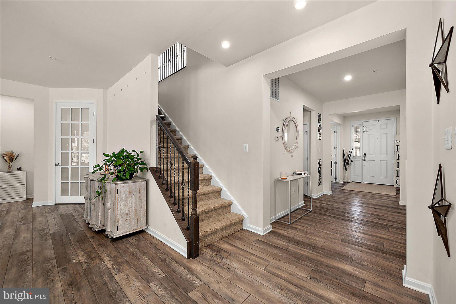 GLEN RIDDLE - Residential