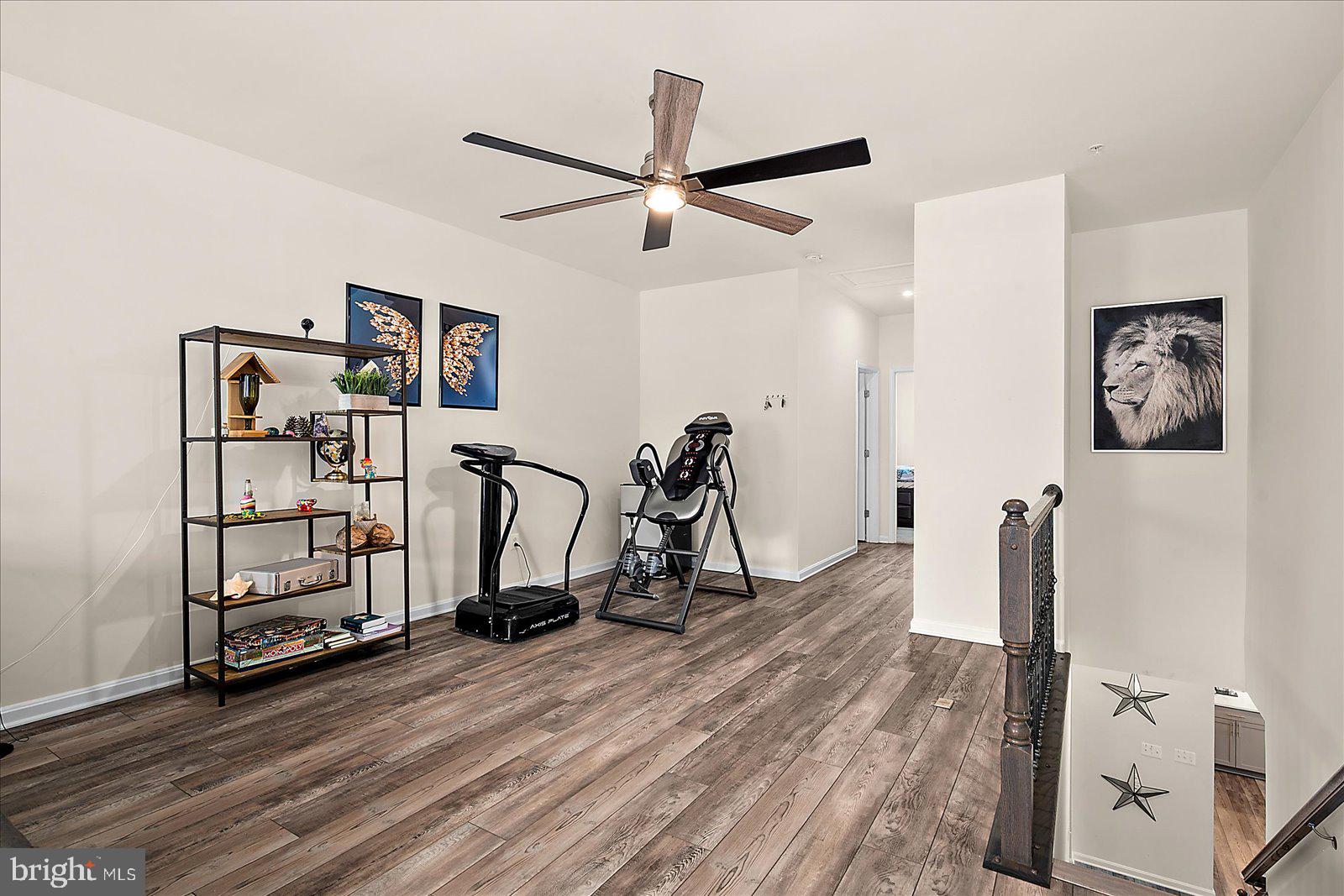 GLEN RIDDLE - Residential