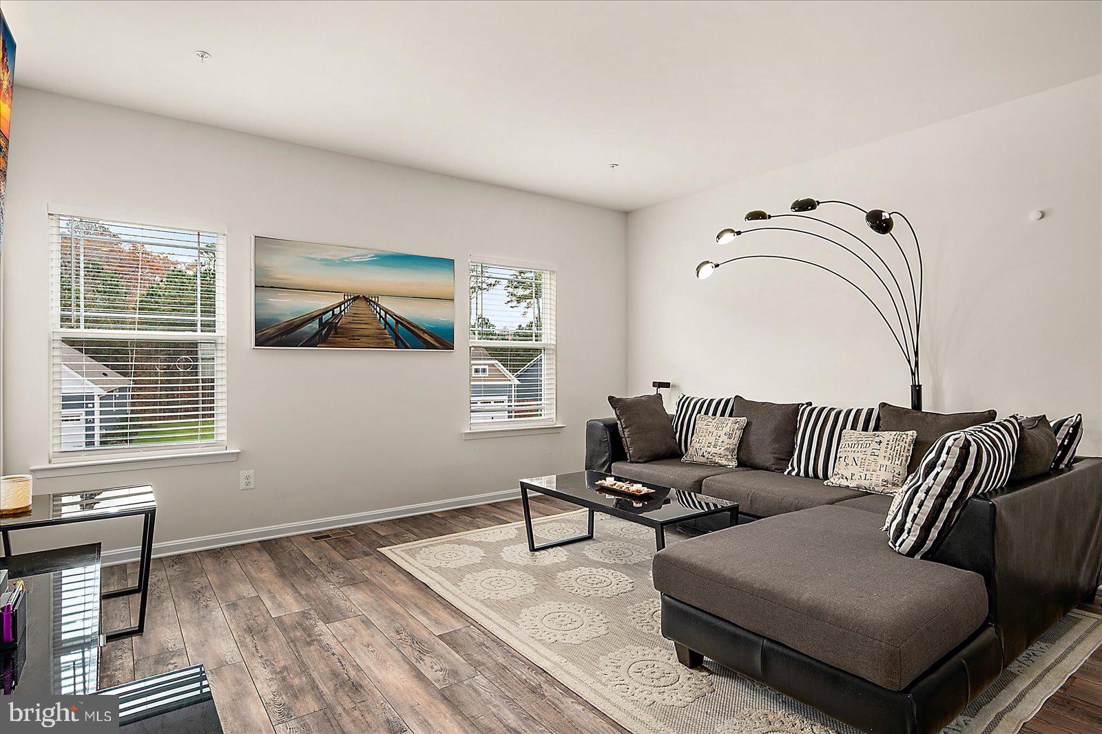 GLEN RIDDLE - Residential