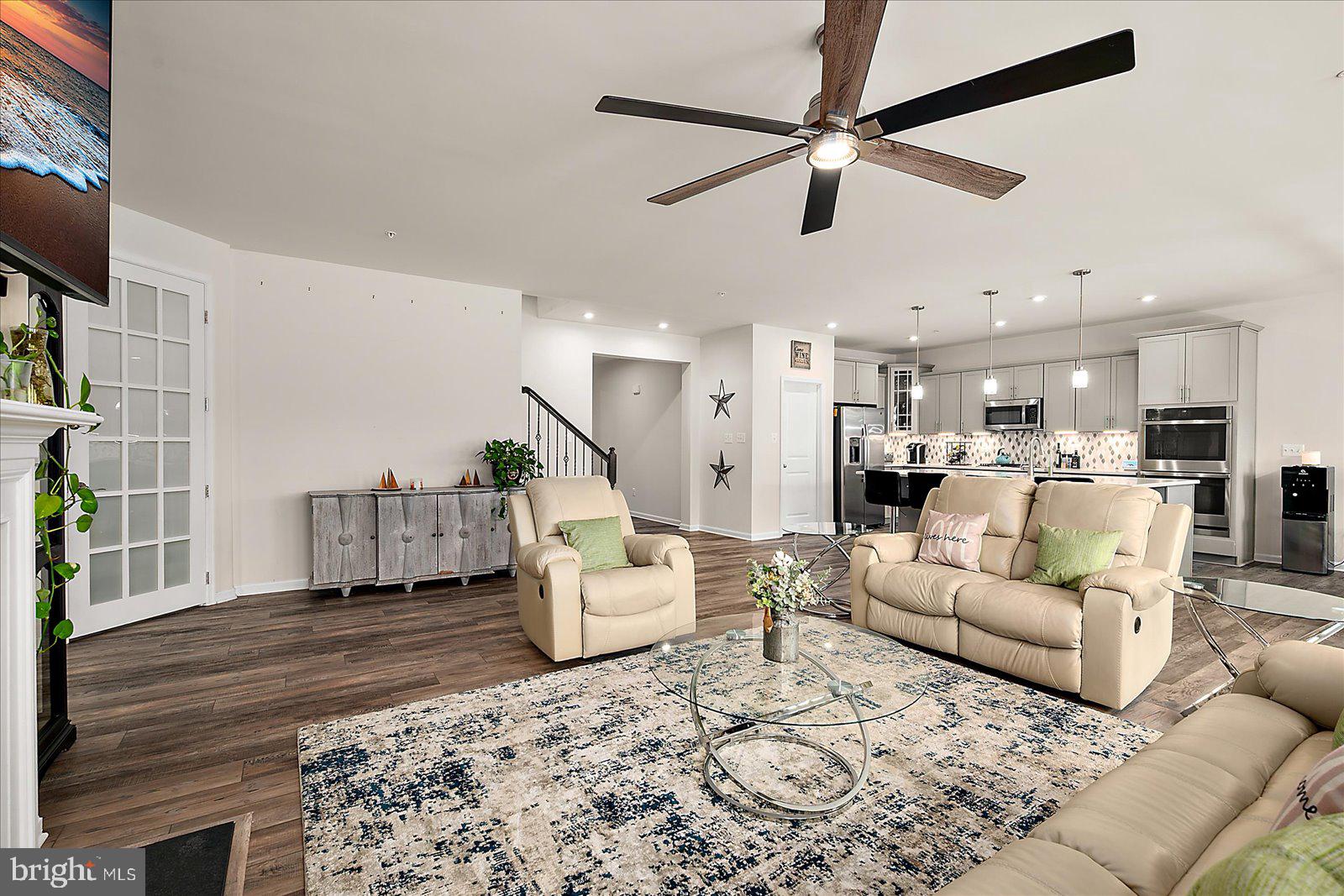 GLEN RIDDLE - Residential