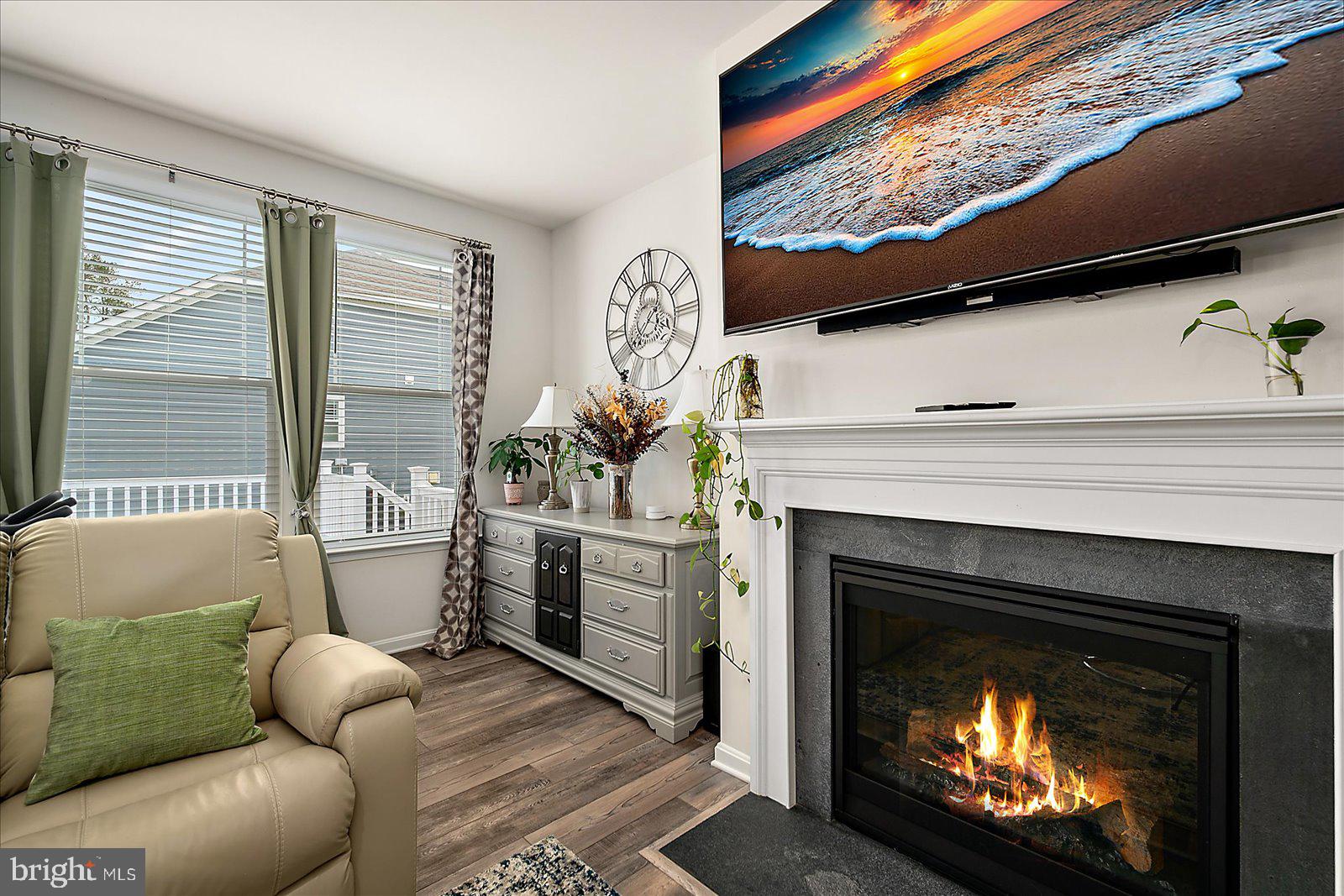 GLEN RIDDLE - Residential