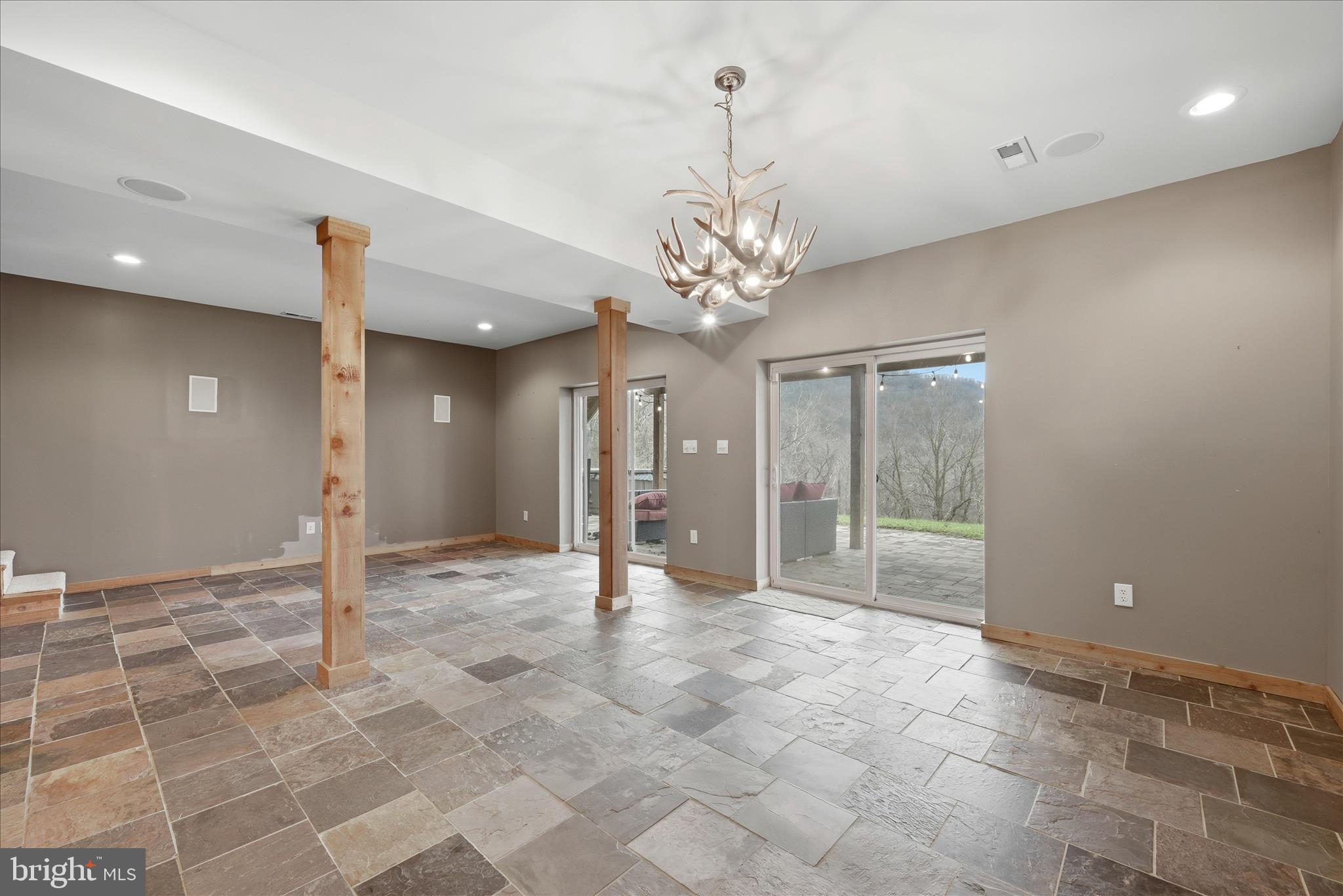 HIDDEN VALLEY FARMS - Residential