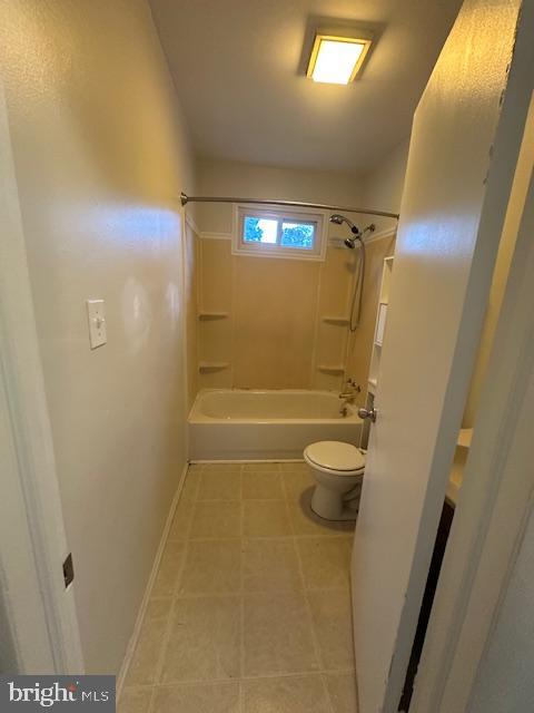 CARROLLTON MANOR - Residential Lease