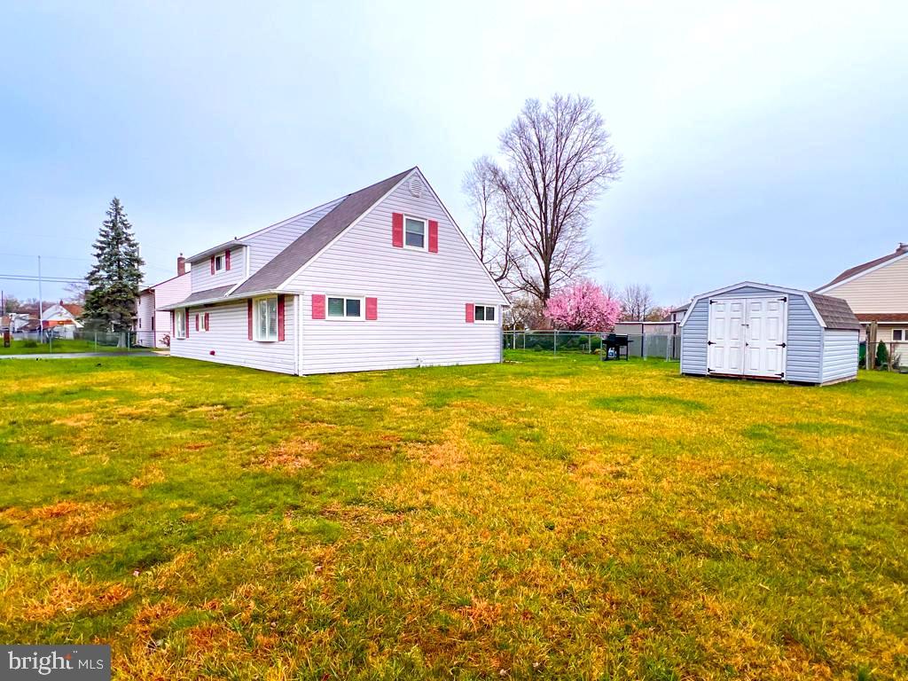 RED CEDAR HILL - Residential