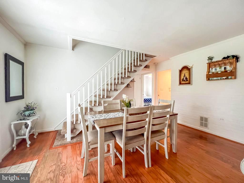 RED CEDAR HILL - Residential