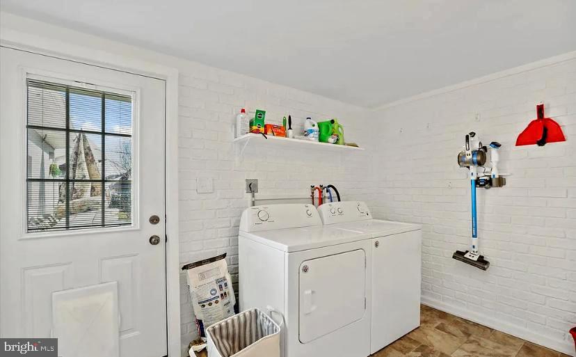 RED CEDAR HILL - Residential