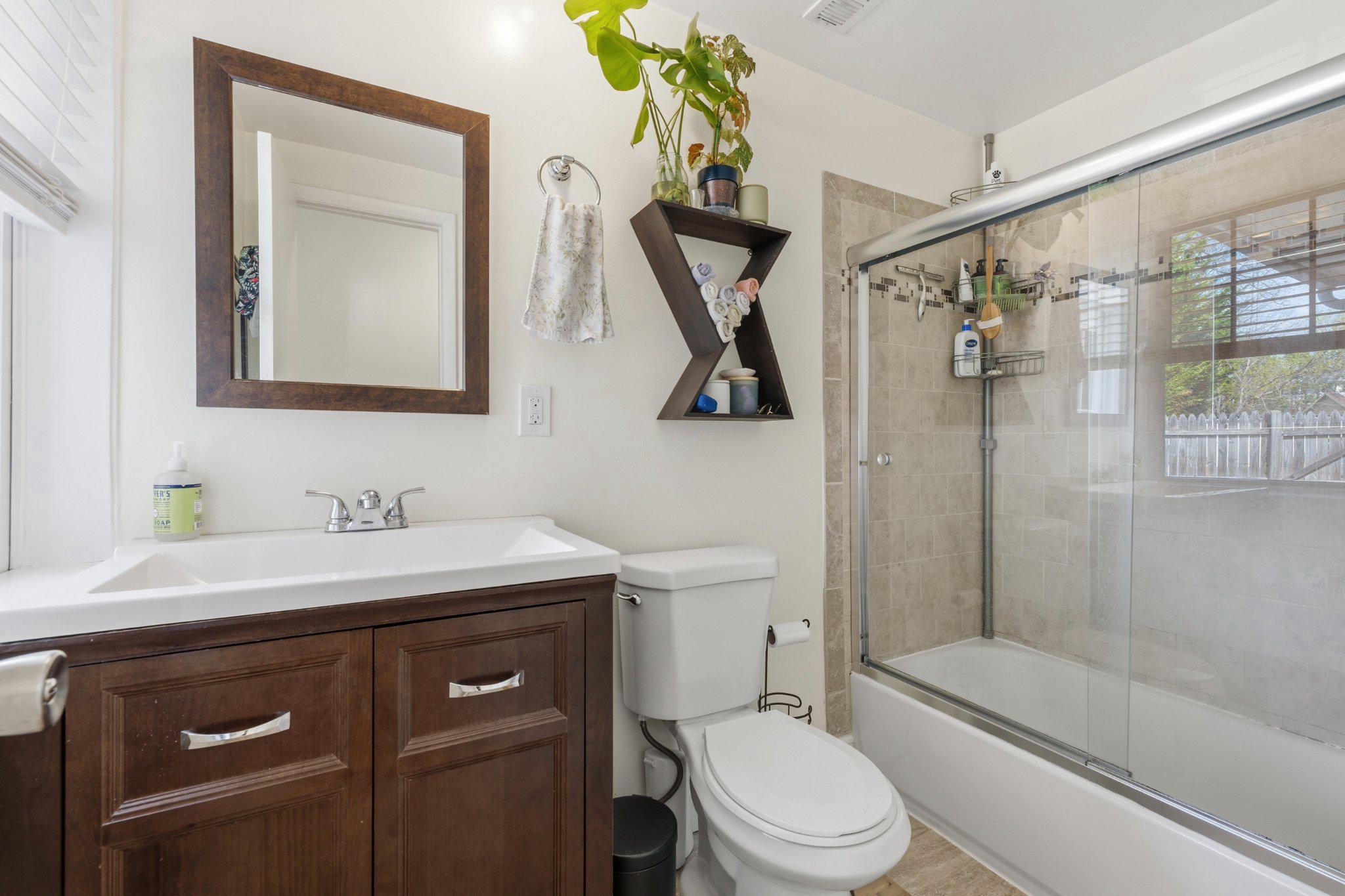 DOWNTOWN FREDERICK - Commercial Sale