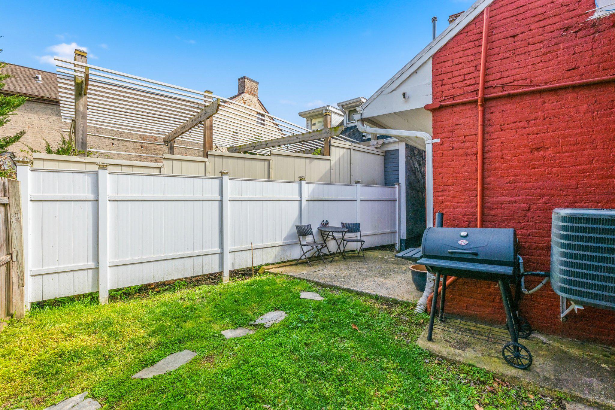 DOWNTOWN FREDERICK - Commercial Sale