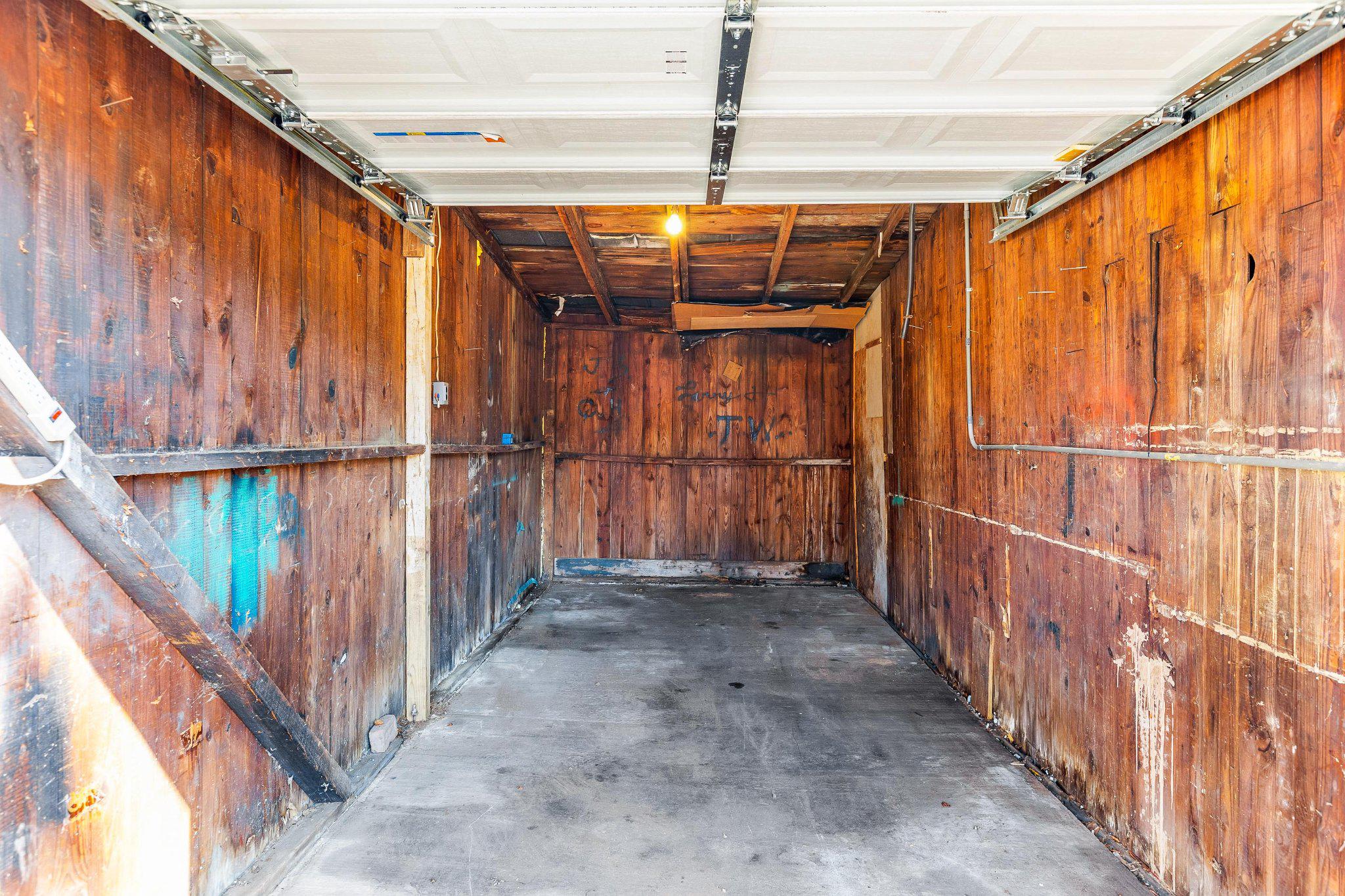 DOWNTOWN FREDERICK - Commercial Sale