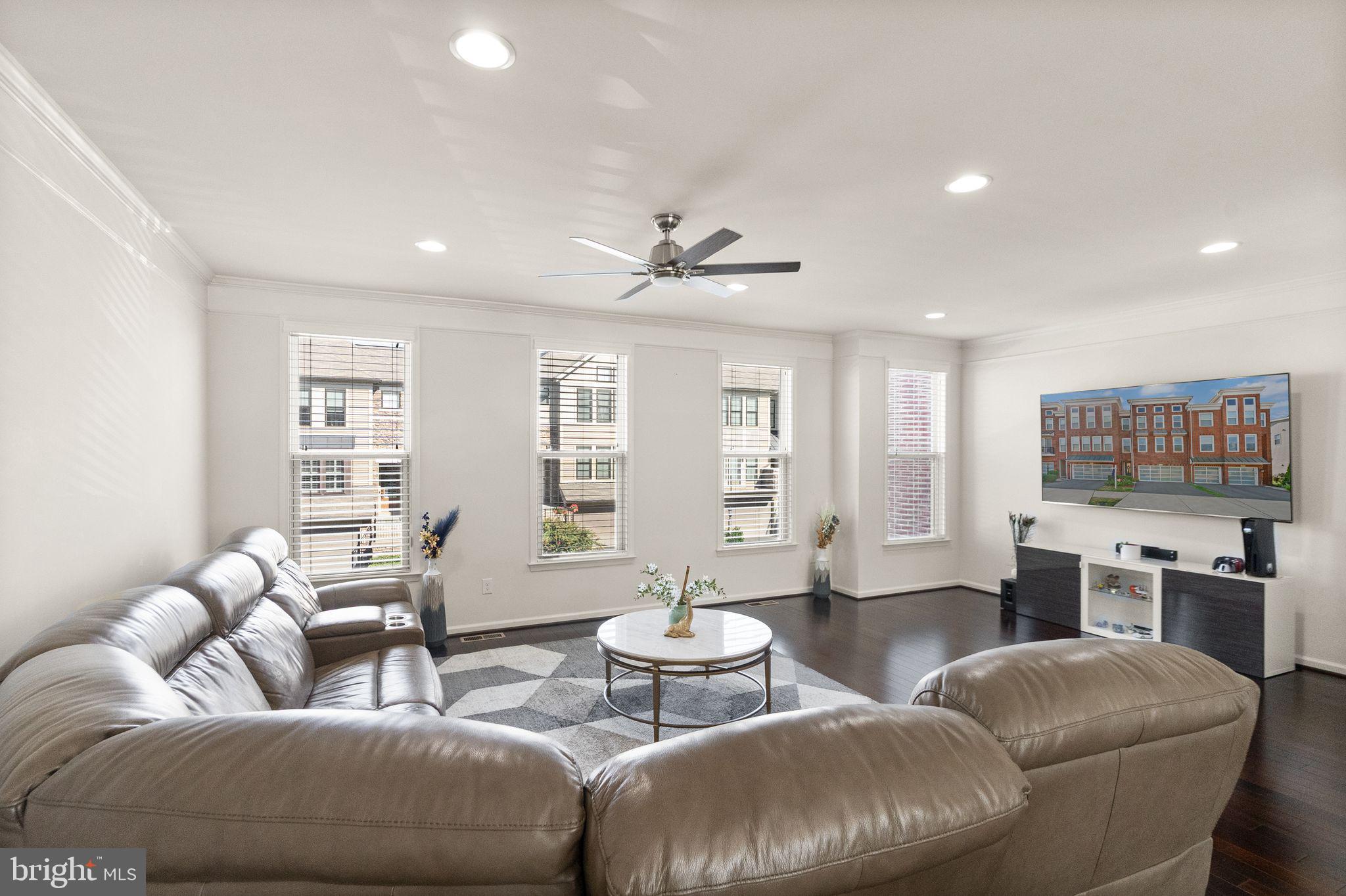 BRAMBLETON - Residential