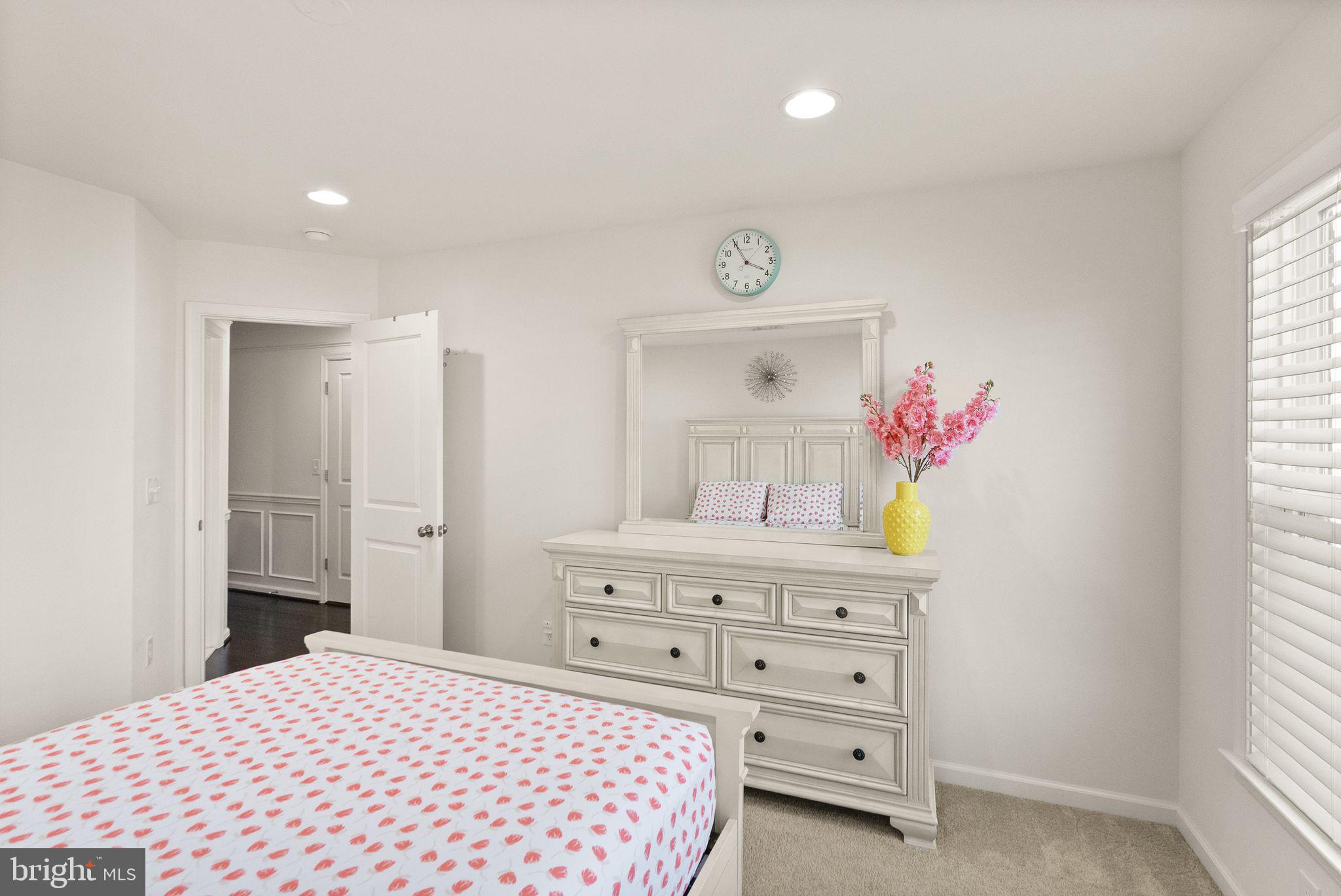 BRAMBLETON - Residential