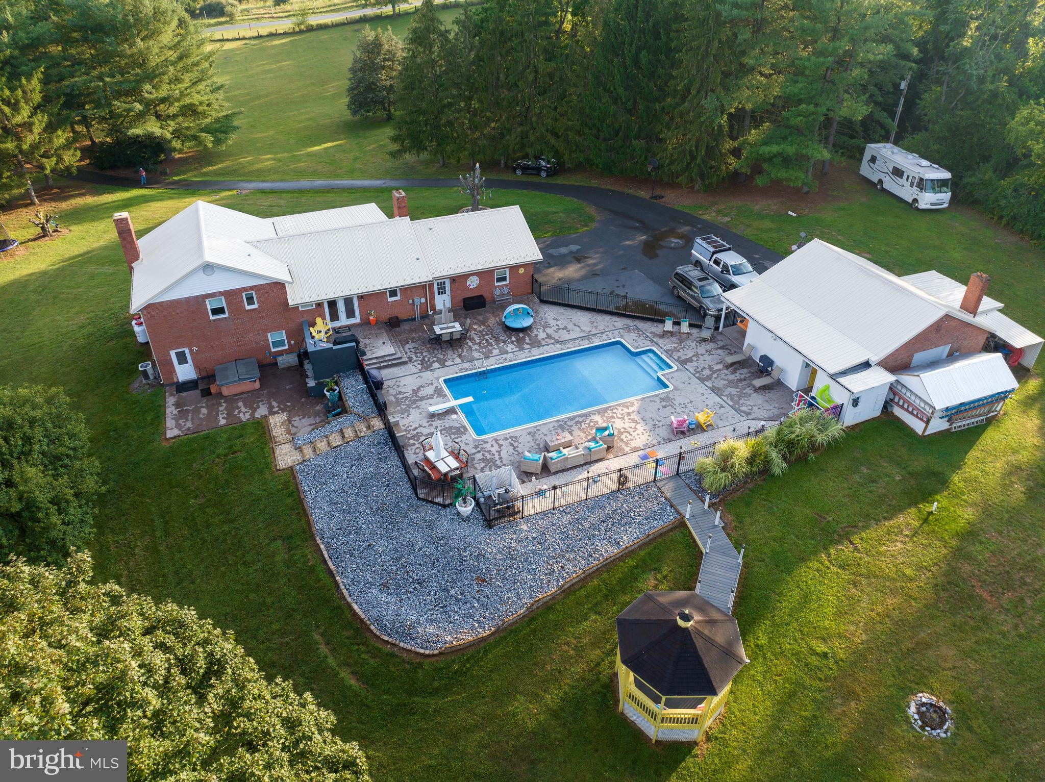 WOODBURY - Residential