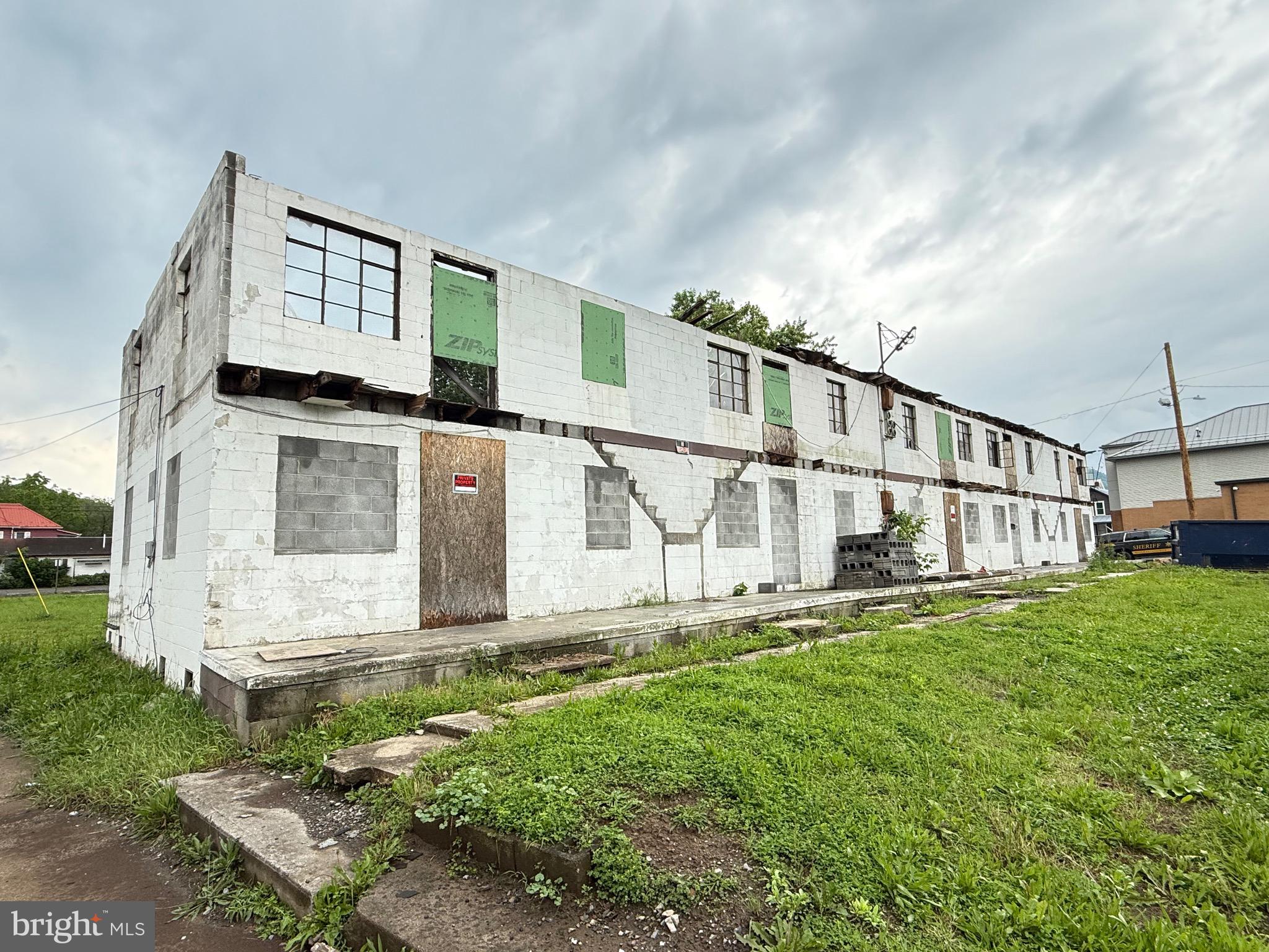 85 NORTH WATER STREET