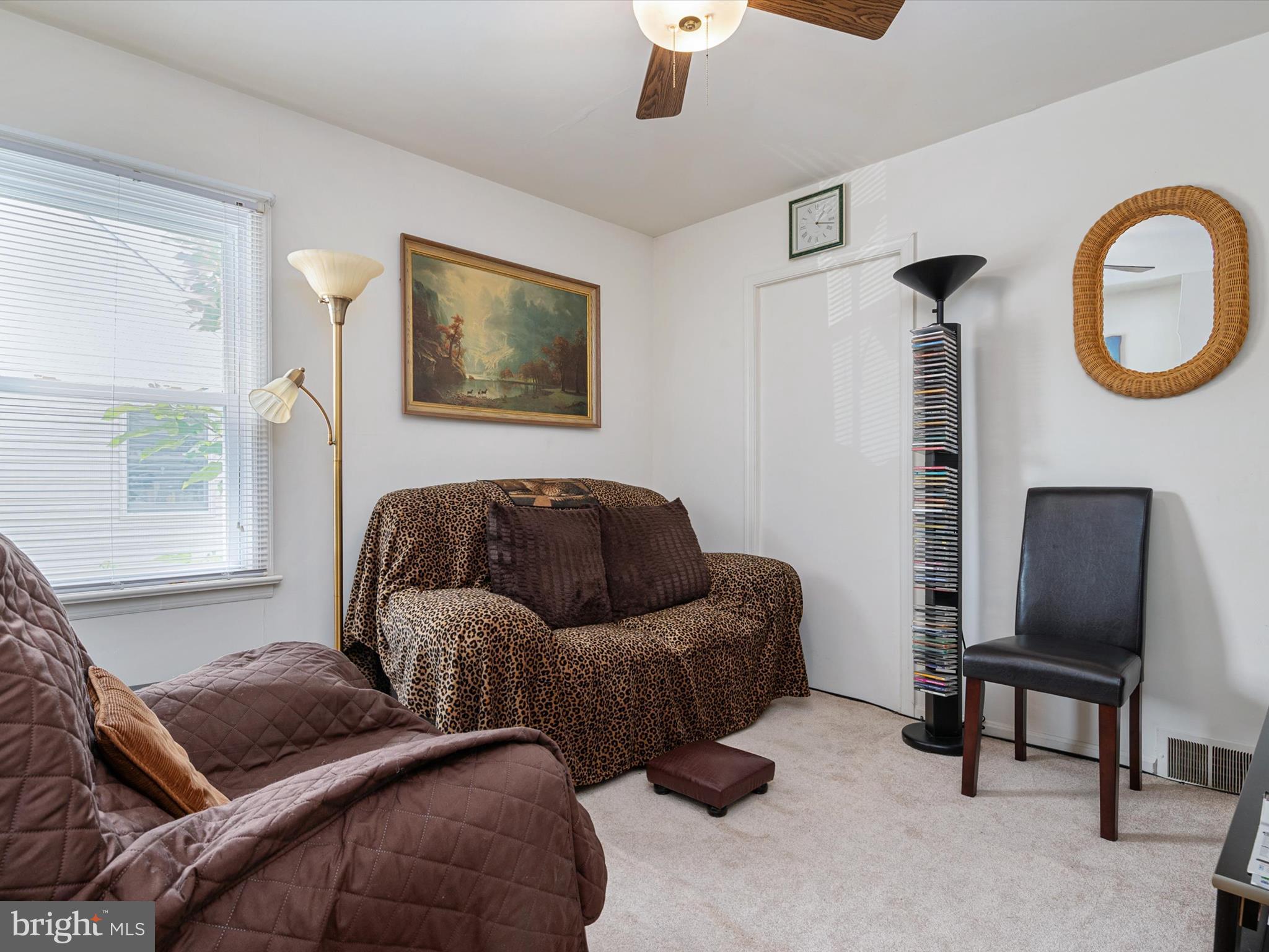 QUEENS CHAPEL MANOR - Residential