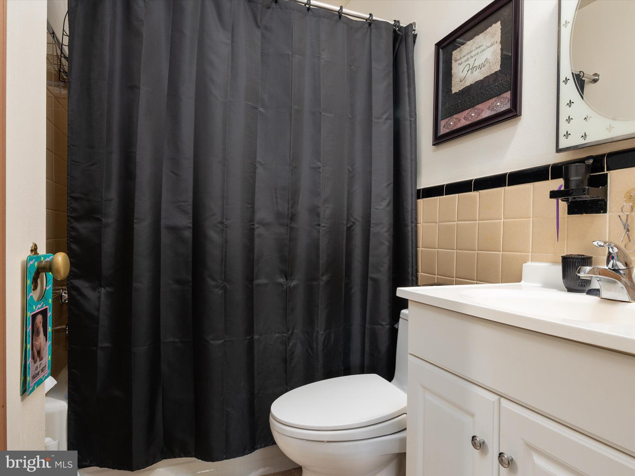 QUEENS CHAPEL MANOR - Residential