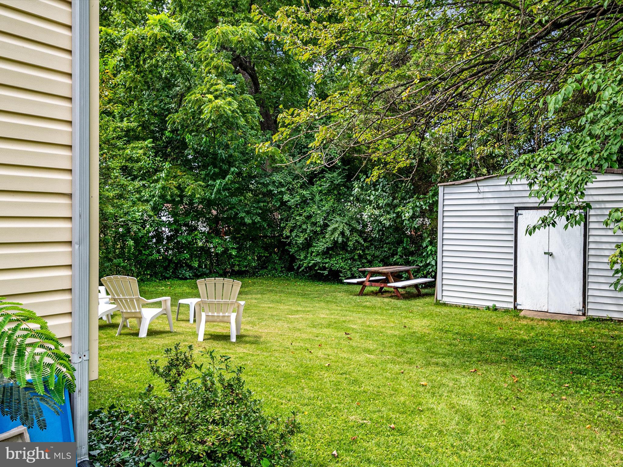 QUEENS CHAPEL MANOR - Residential