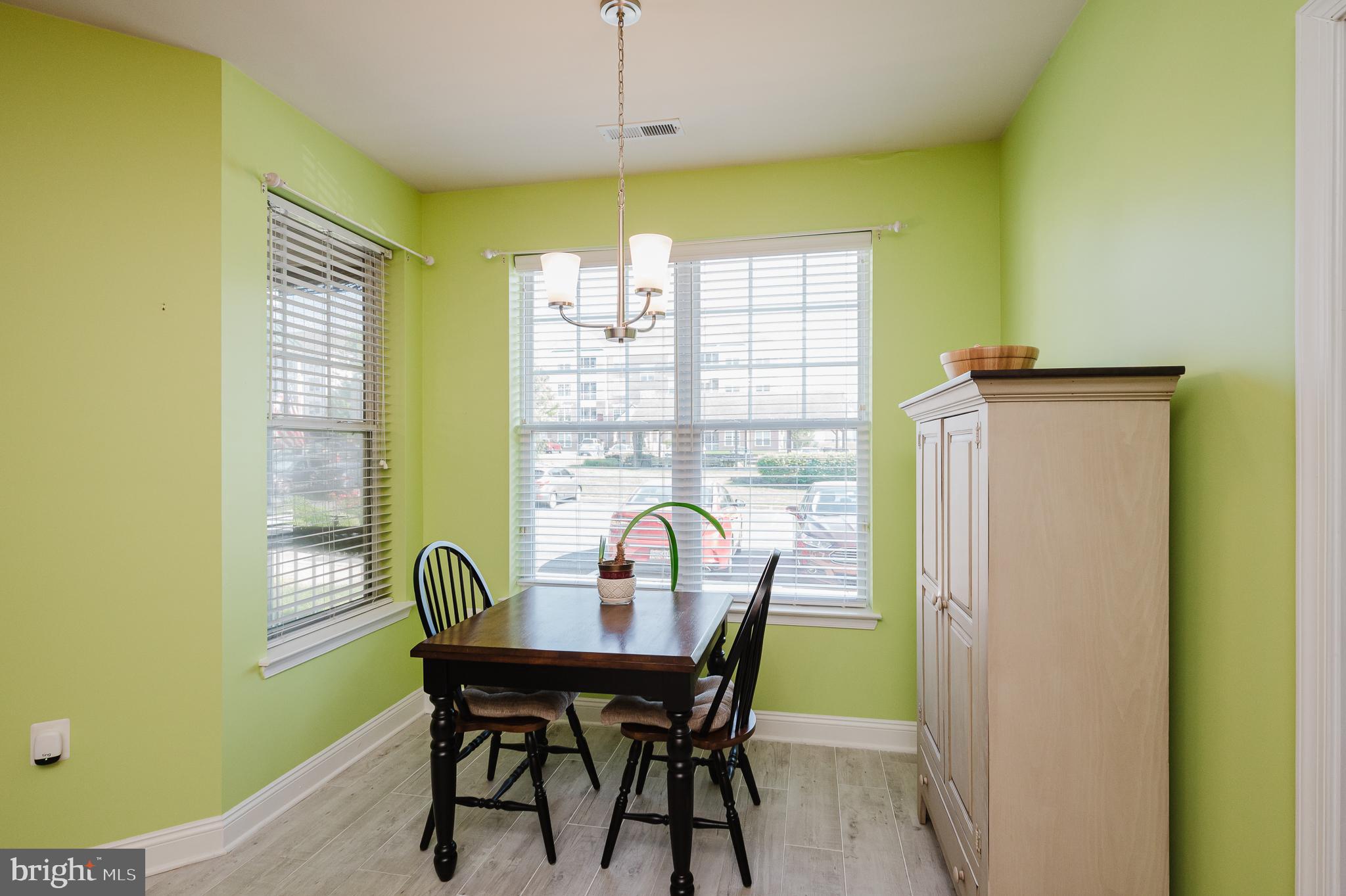 EMERALD HILLS - Residential