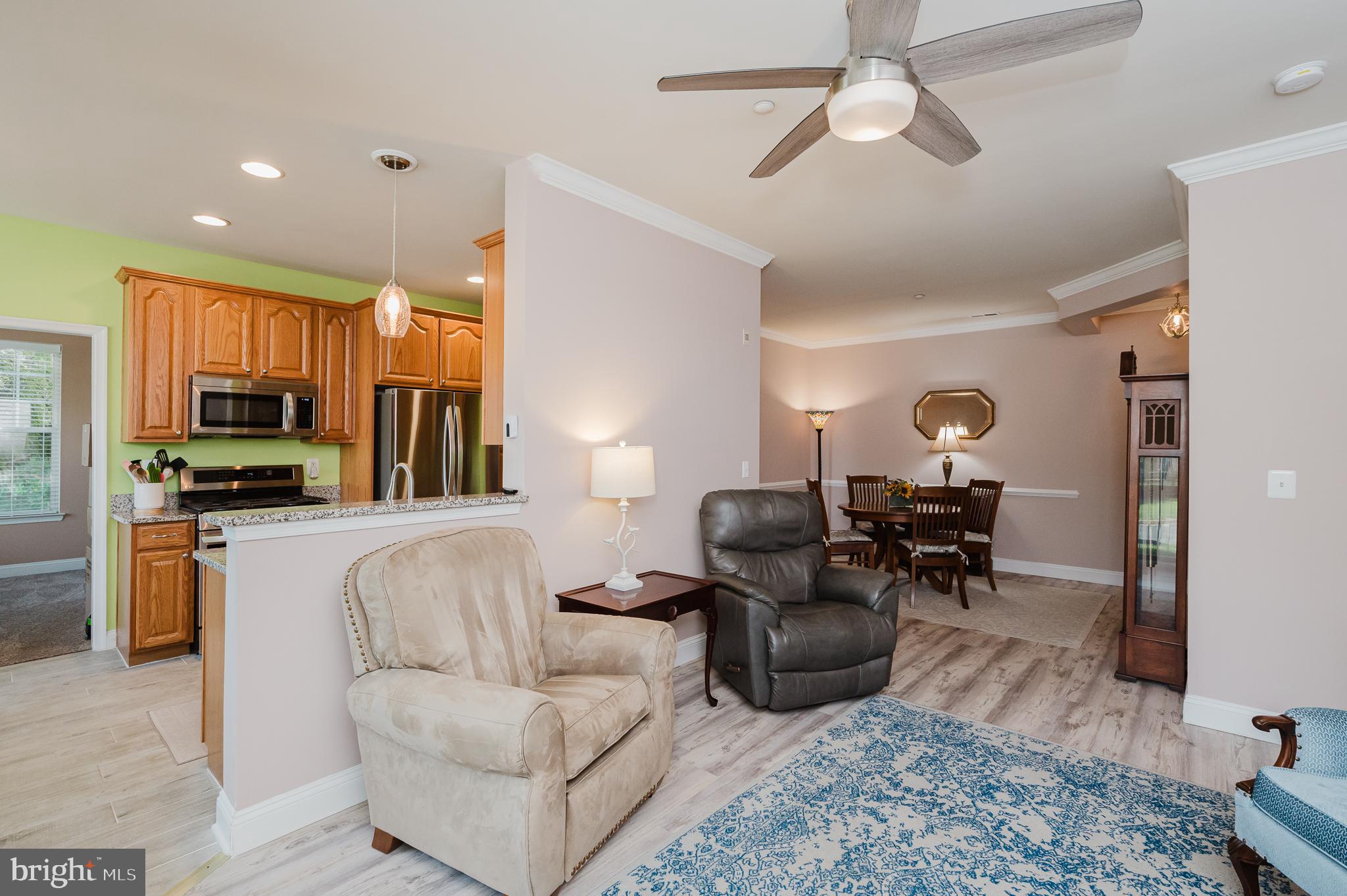 EMERALD HILLS - Residential