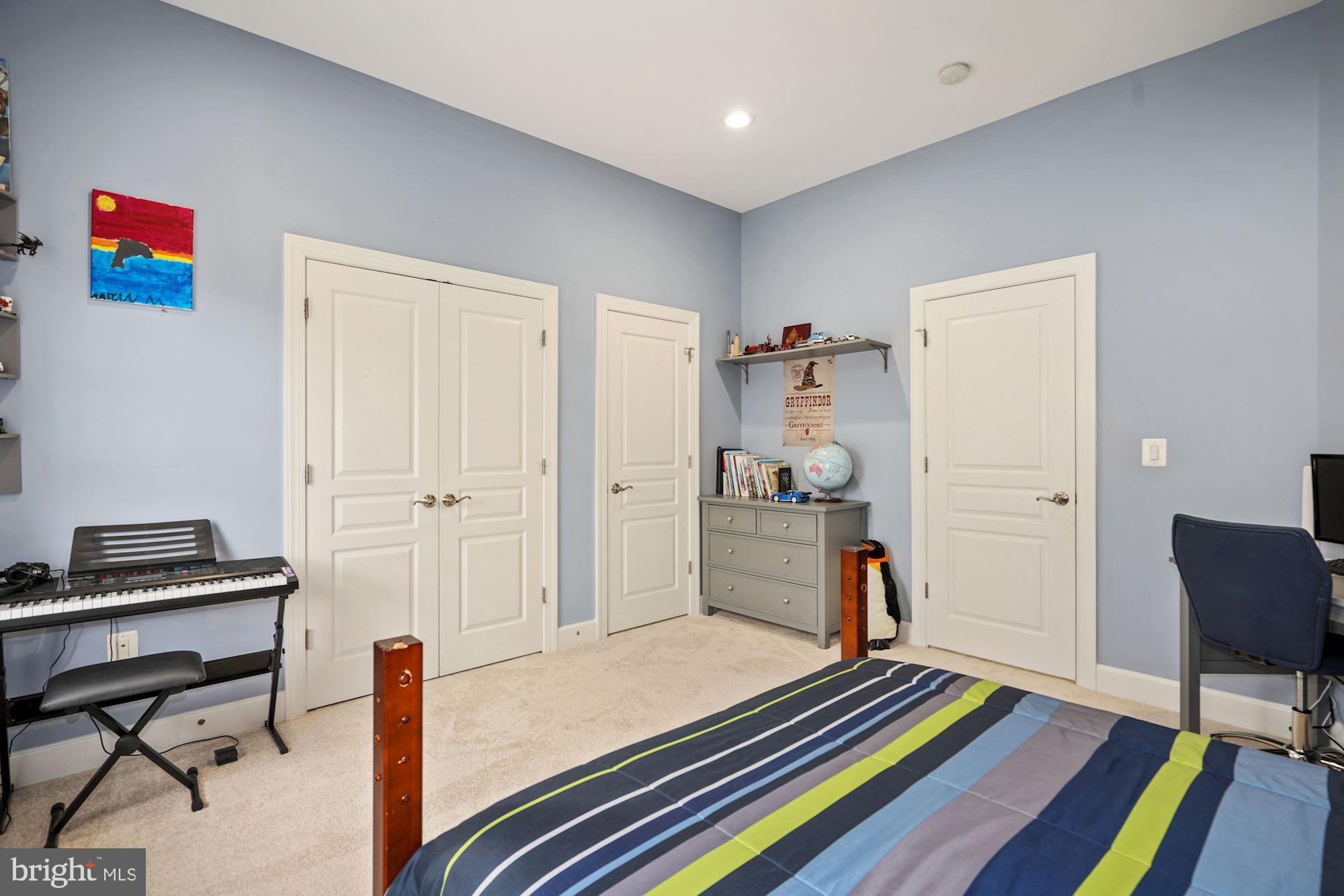 OLD MILL - Residential