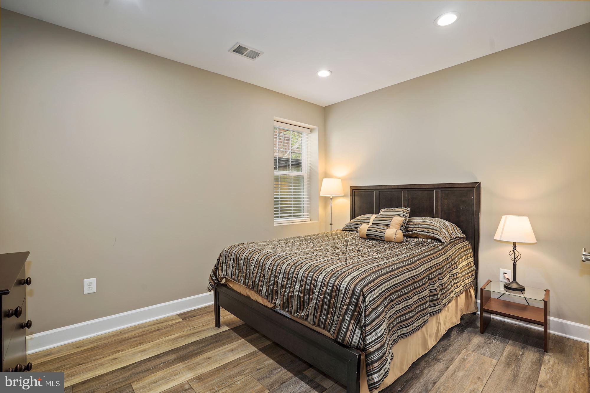 OLD MILL - Residential