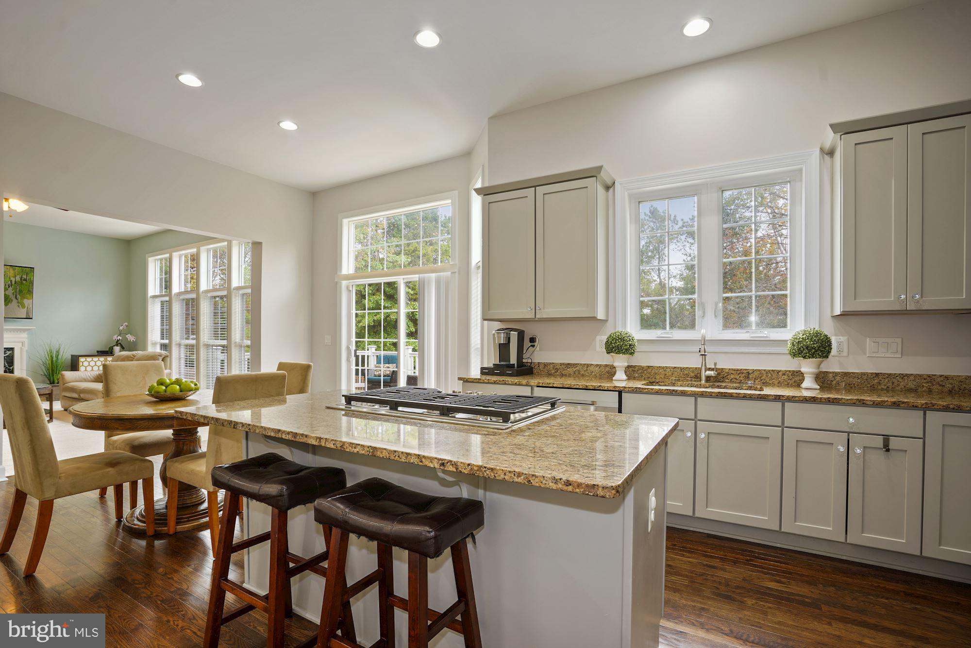 OLD MILL - Residential