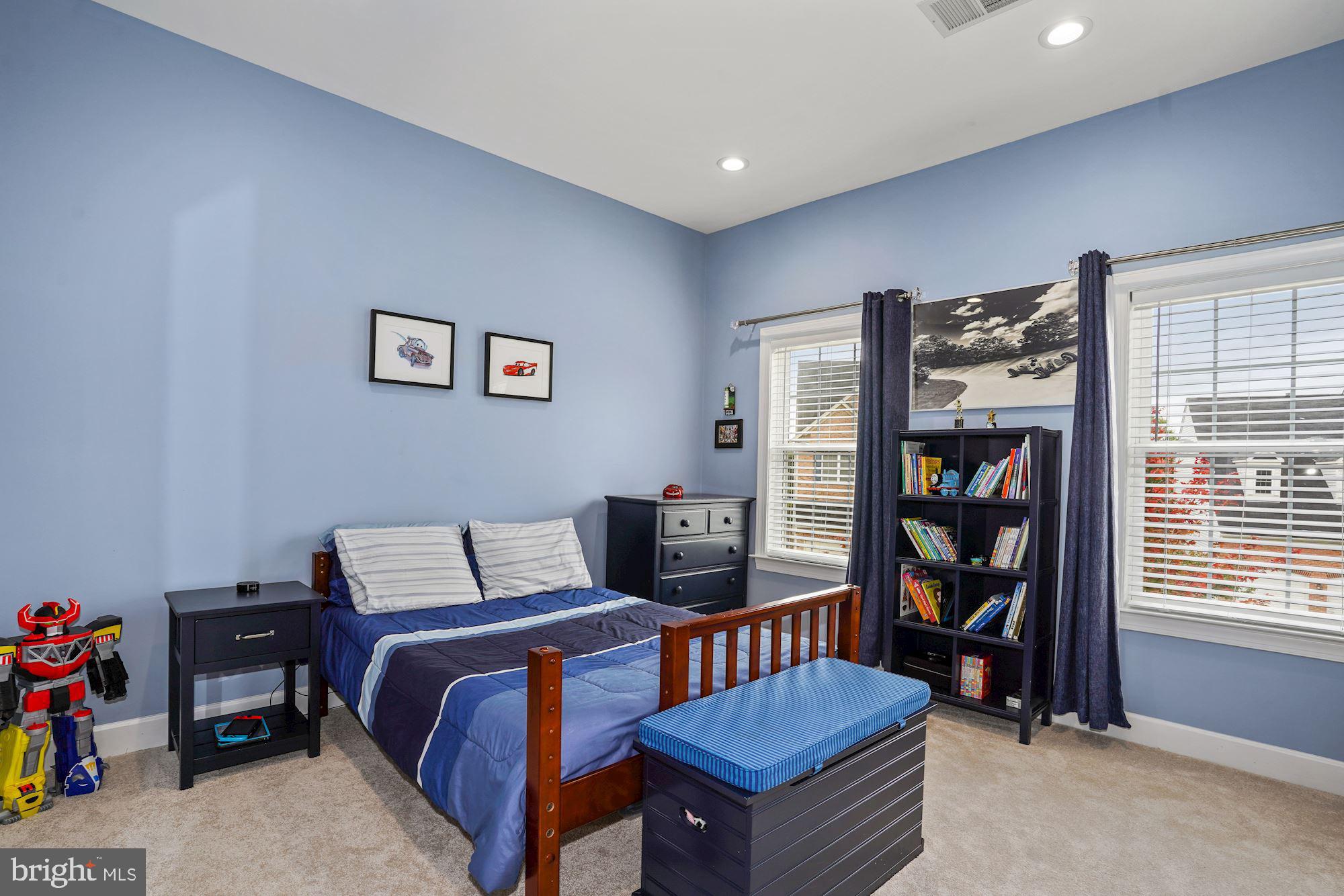 OLD MILL - Residential