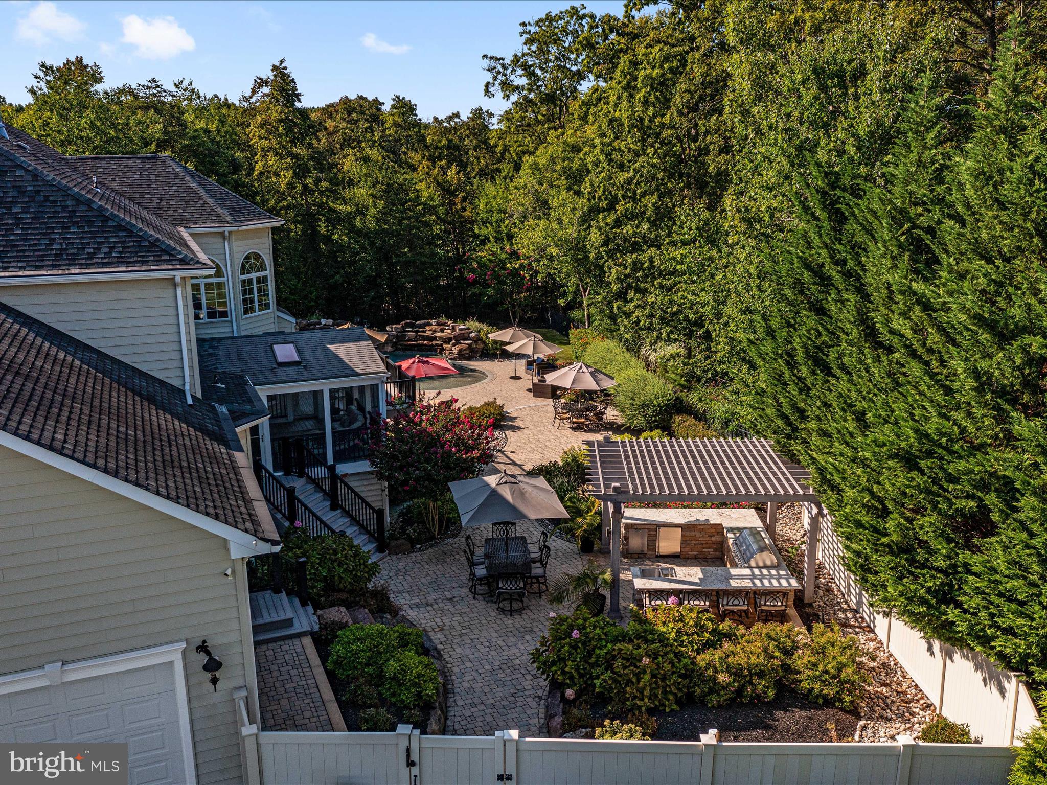 GREENSPRING AT COMPASS POINTE - Residential