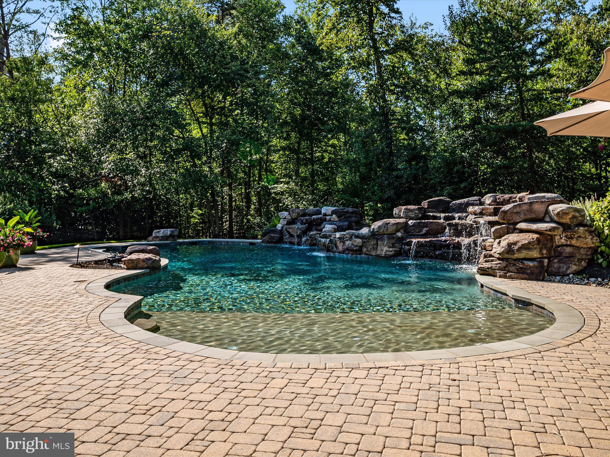 GREENSPRING AT COMPASS POINTE - Residential