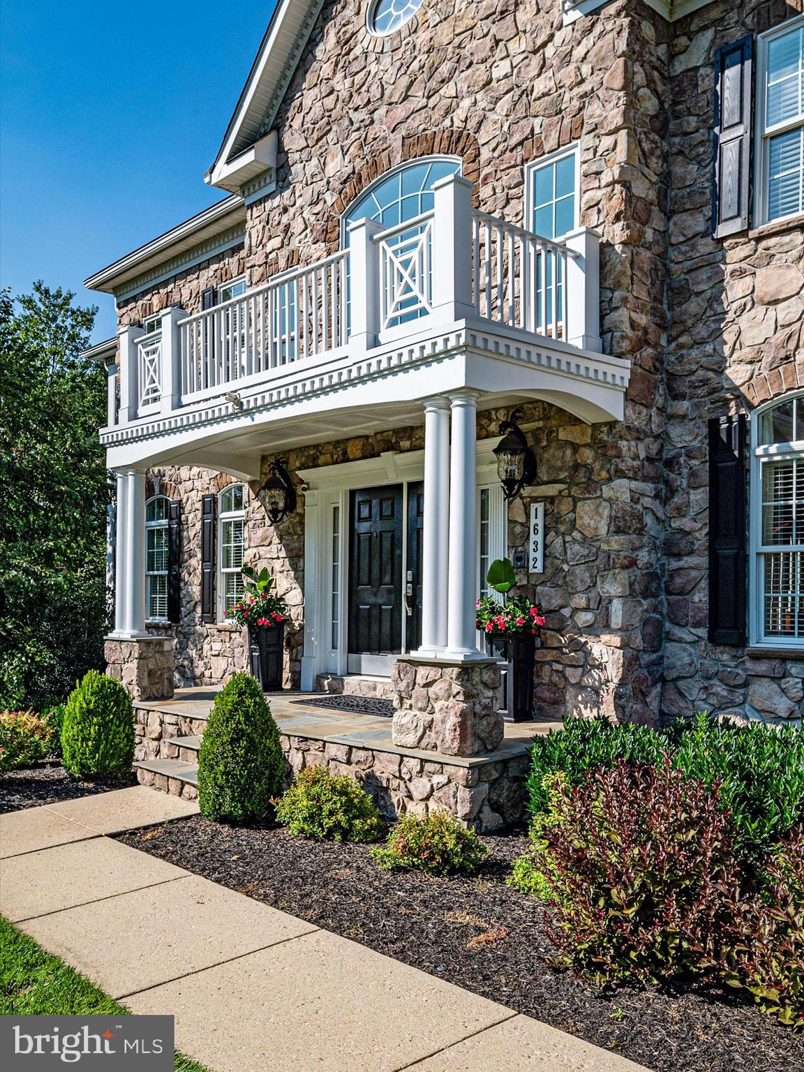 GREENSPRING AT COMPASS POINTE - Residential