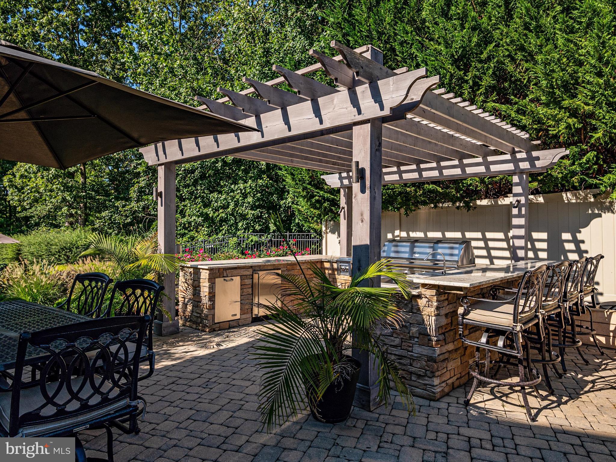 GREENSPRING AT COMPASS POINTE - Residential