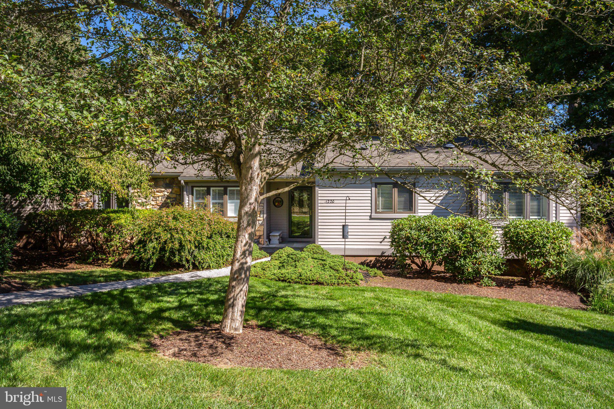 1220 PRINCETON LANE