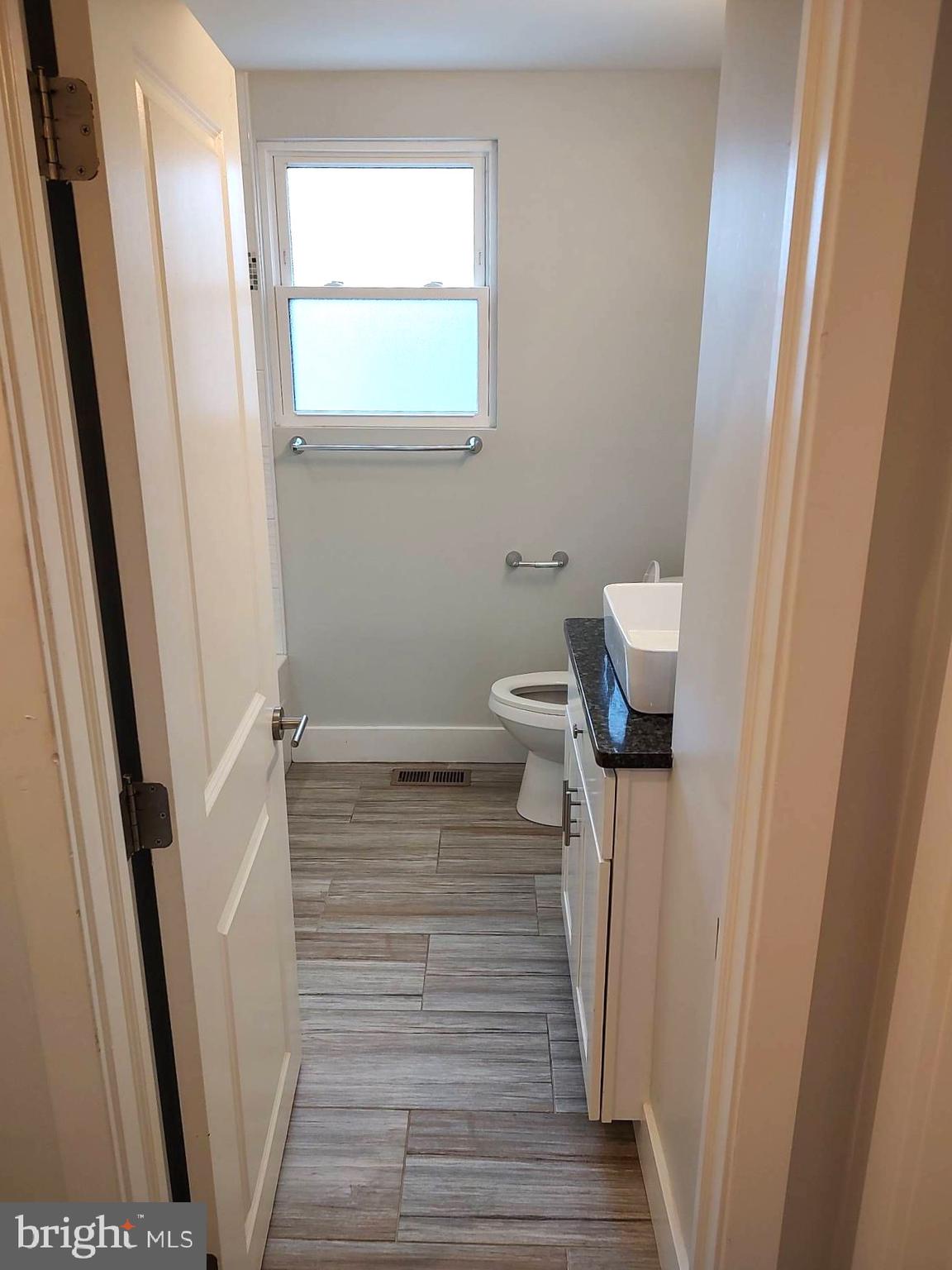 ROXBOROUGH - Residential Lease