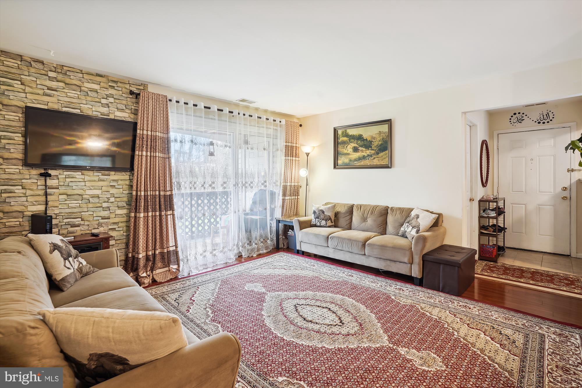 ROLLING OAKS - Residential