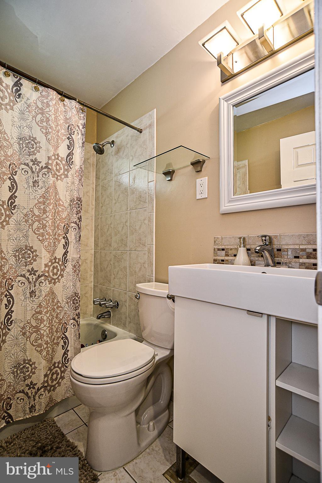 NORTH SPRINGFIELD - Residential