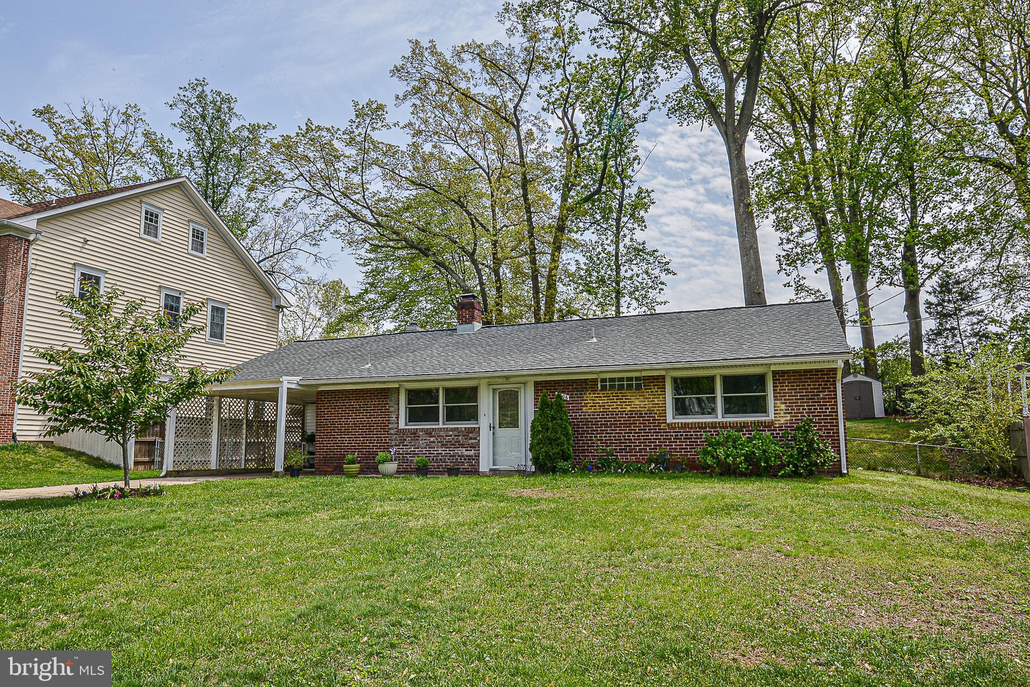 NORTH SPRINGFIELD - Residential