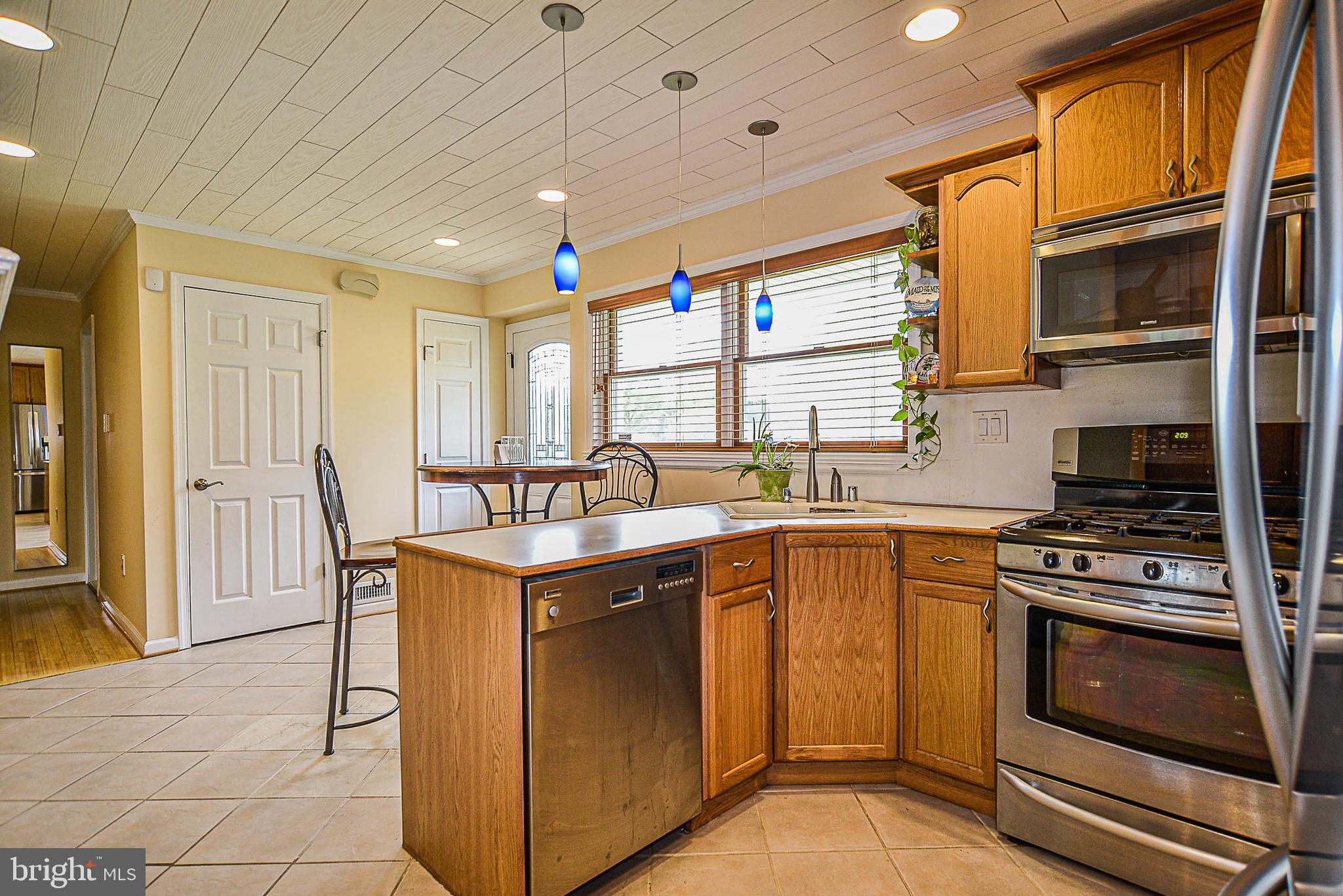 NORTH SPRINGFIELD - Residential