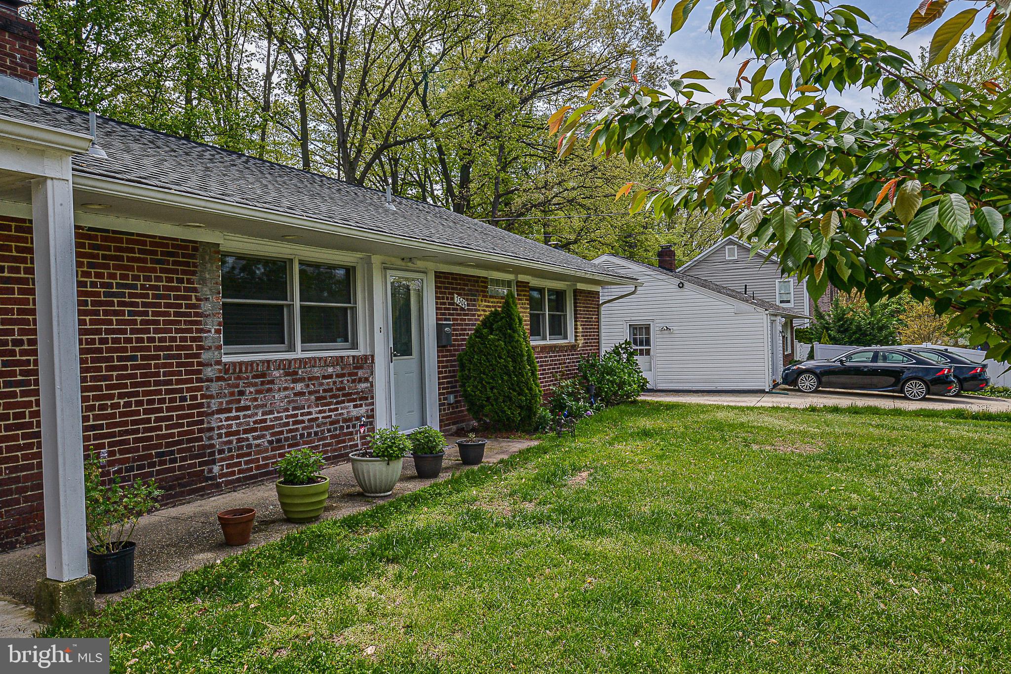 NORTH SPRINGFIELD - Residential