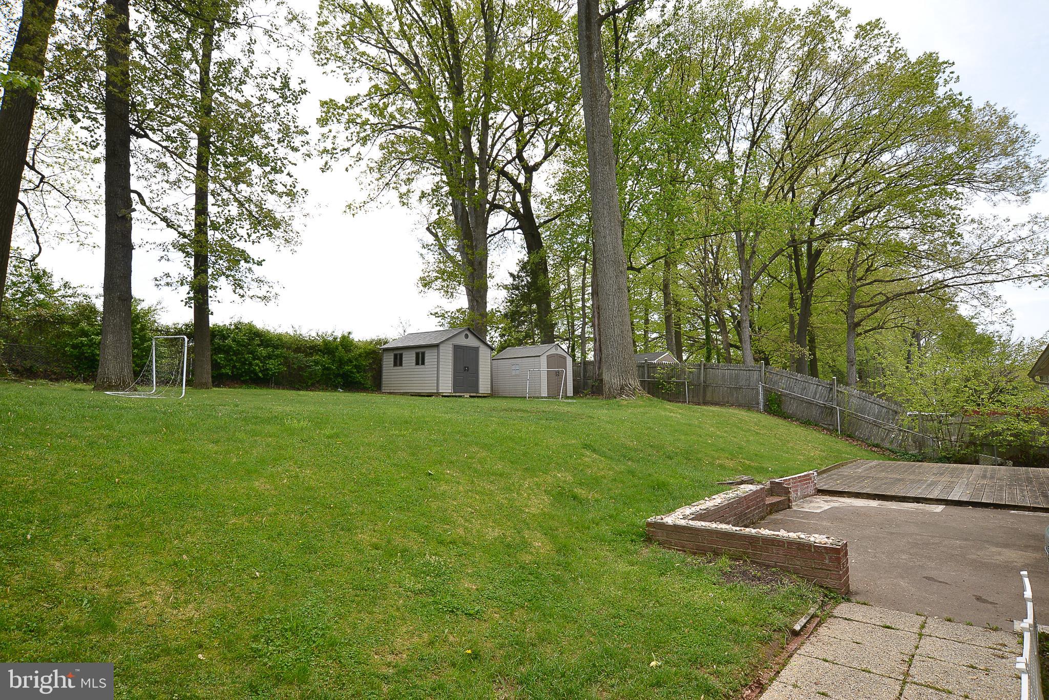 NORTH SPRINGFIELD - Residential